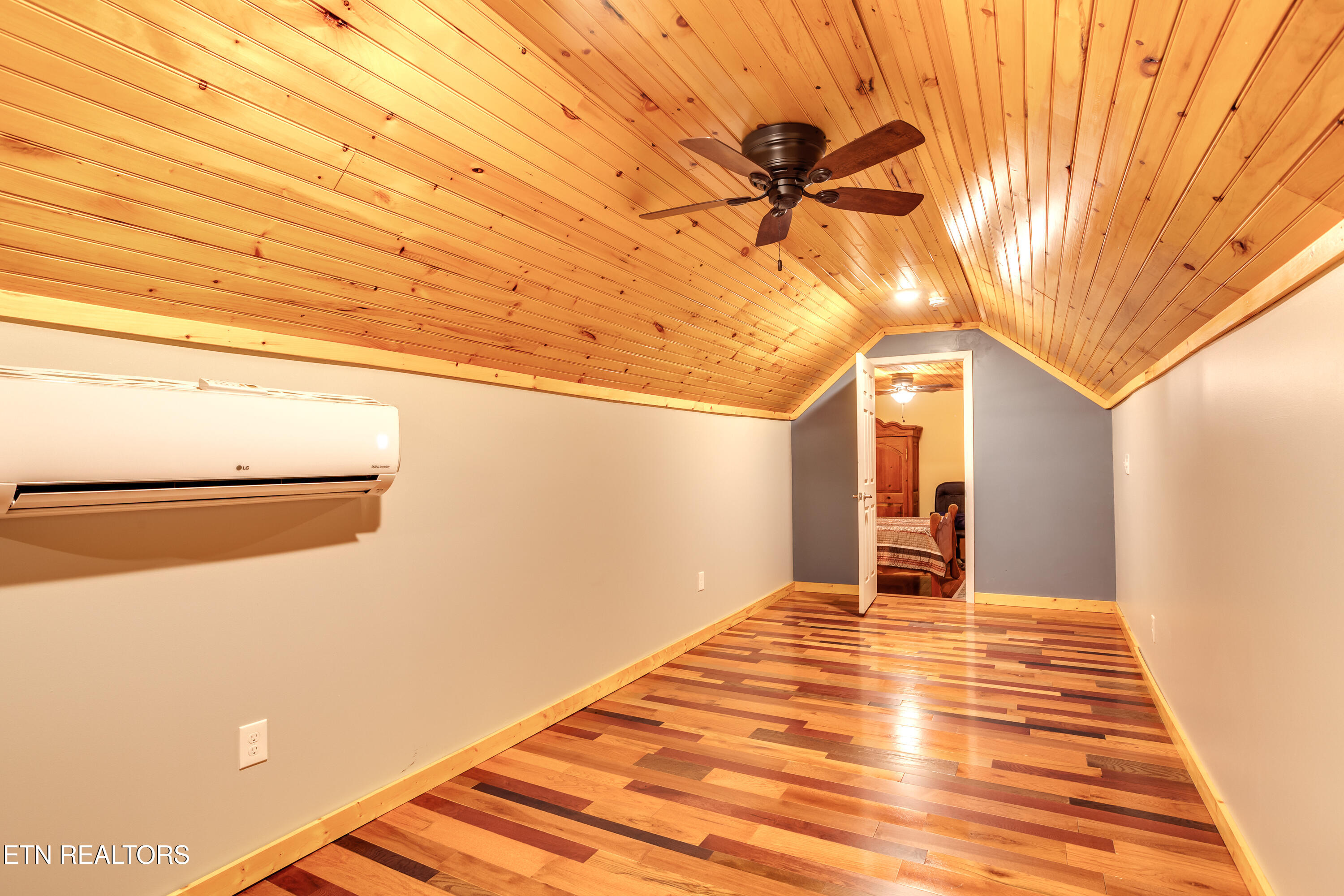 157 Helms Ferry Road Sharps Chapel TN 37866