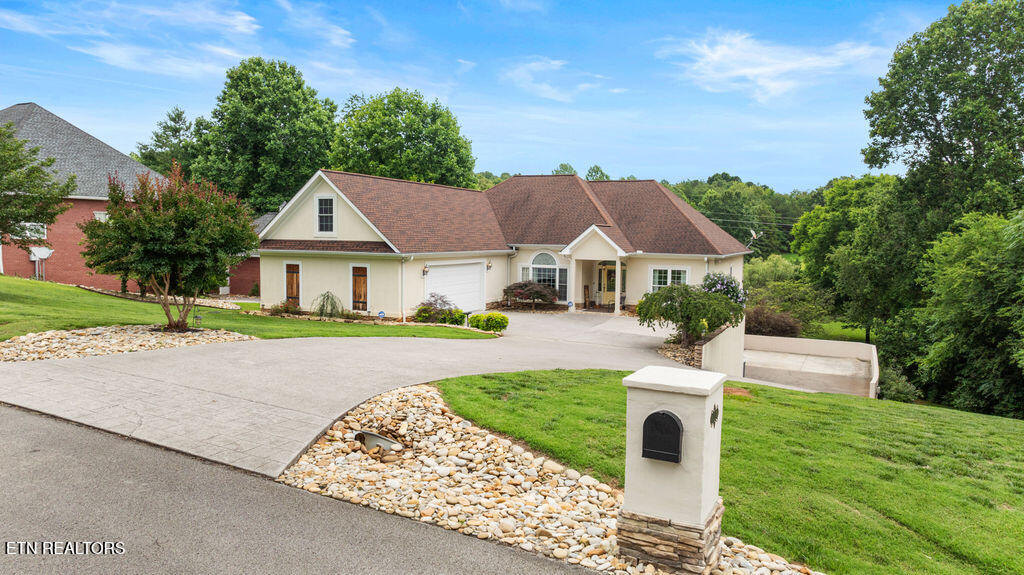210 Indian Shadows Drive Maryville TN 37801