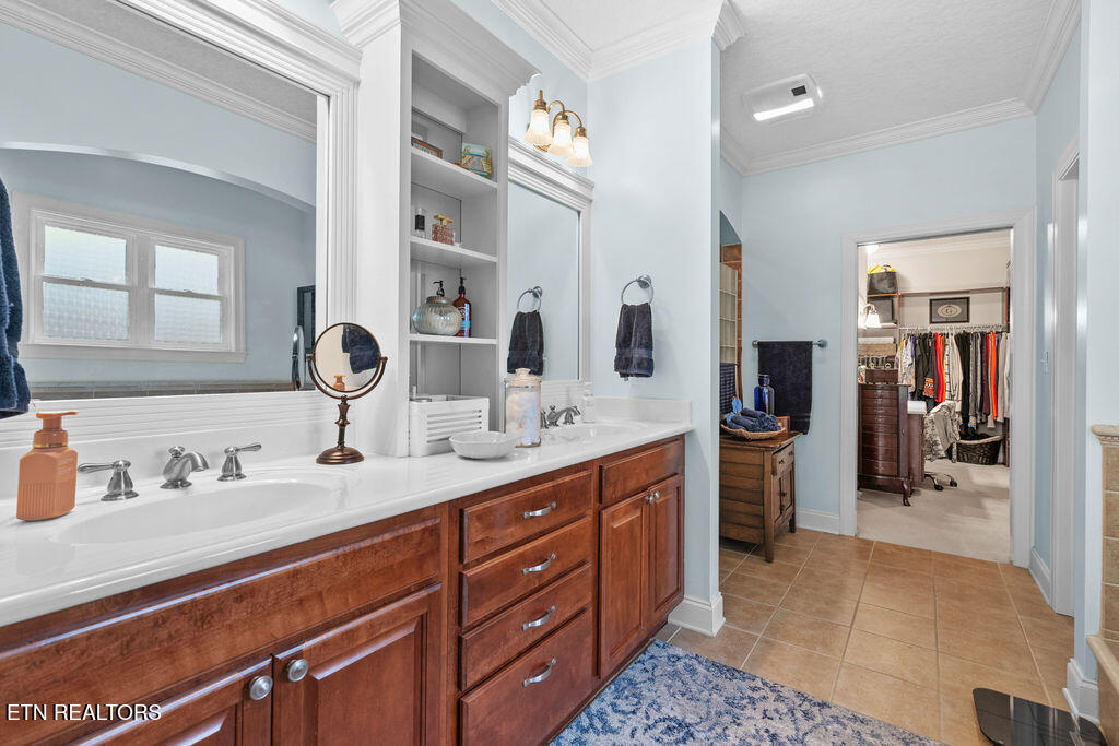 210 Indian Shadows Drive Maryville TN 37801
