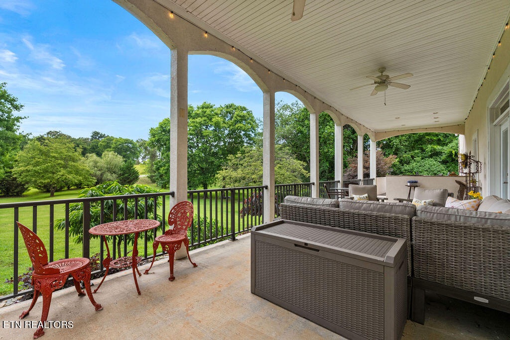 210 Indian Shadows Drive Maryville TN 37801