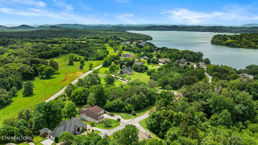 210 Indian Shadows Drive Maryville TN 37801