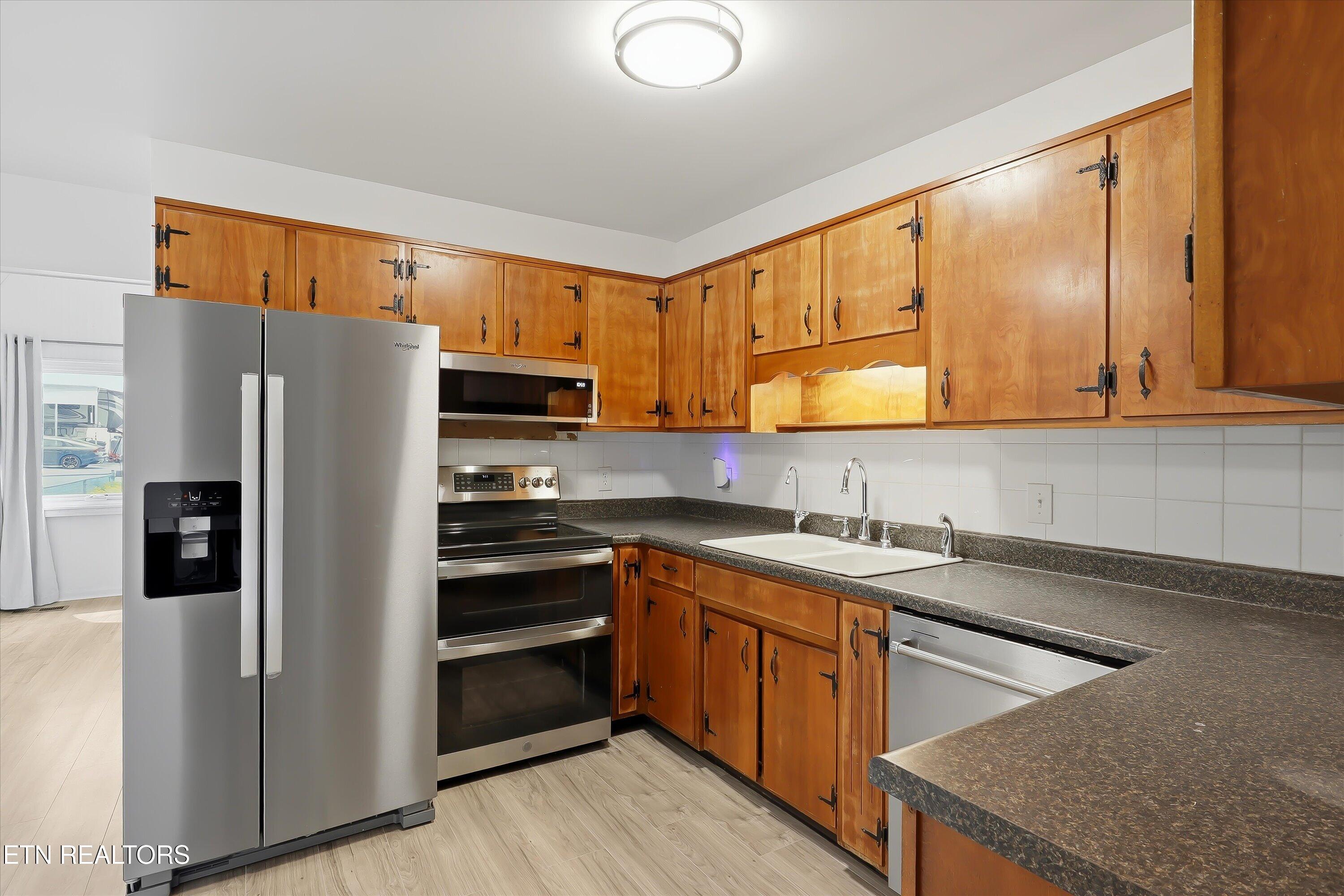 138 Harness Road New Tazewell TN 37825