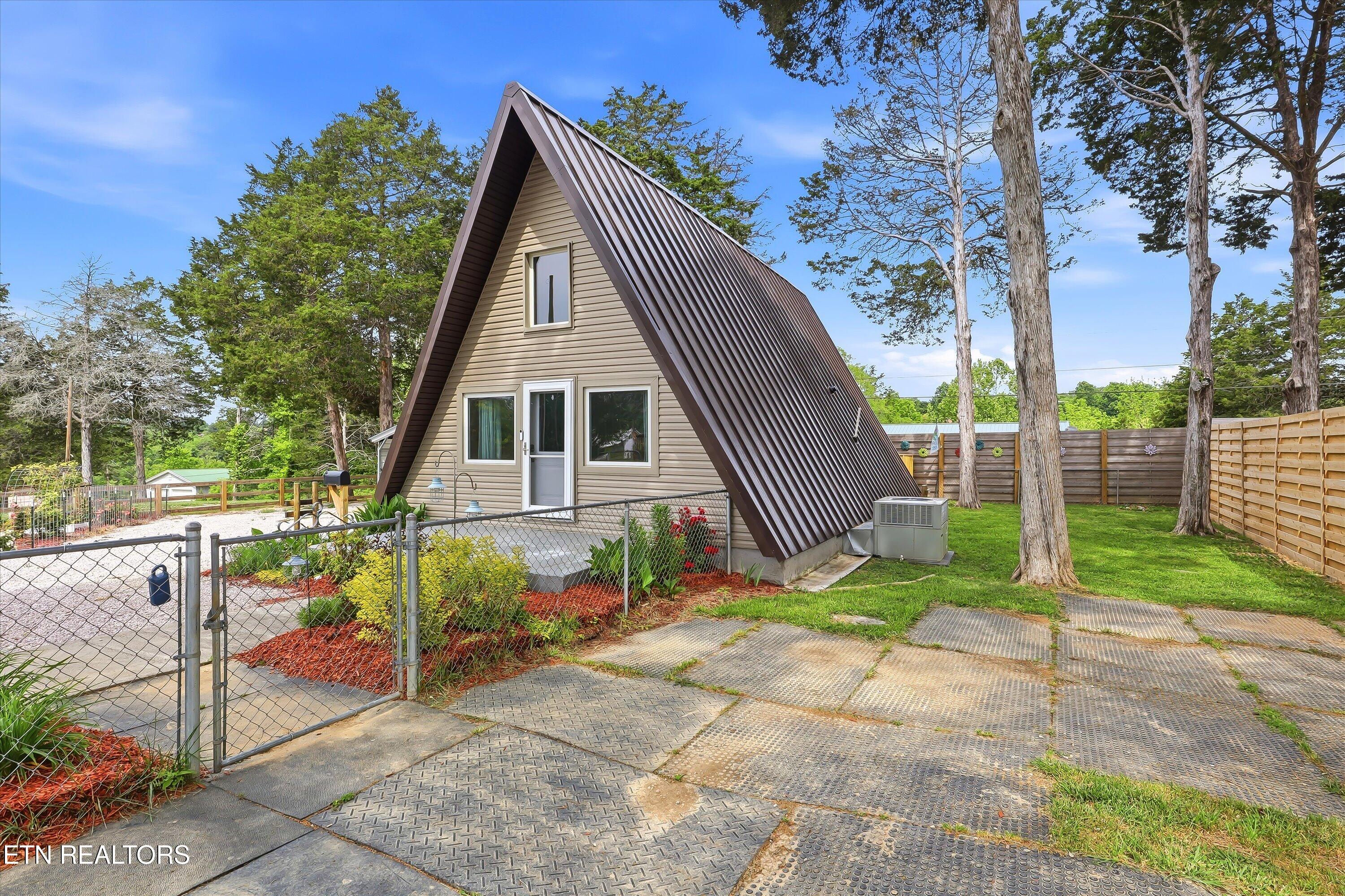 138 Harness Road New Tazewell TN 37825