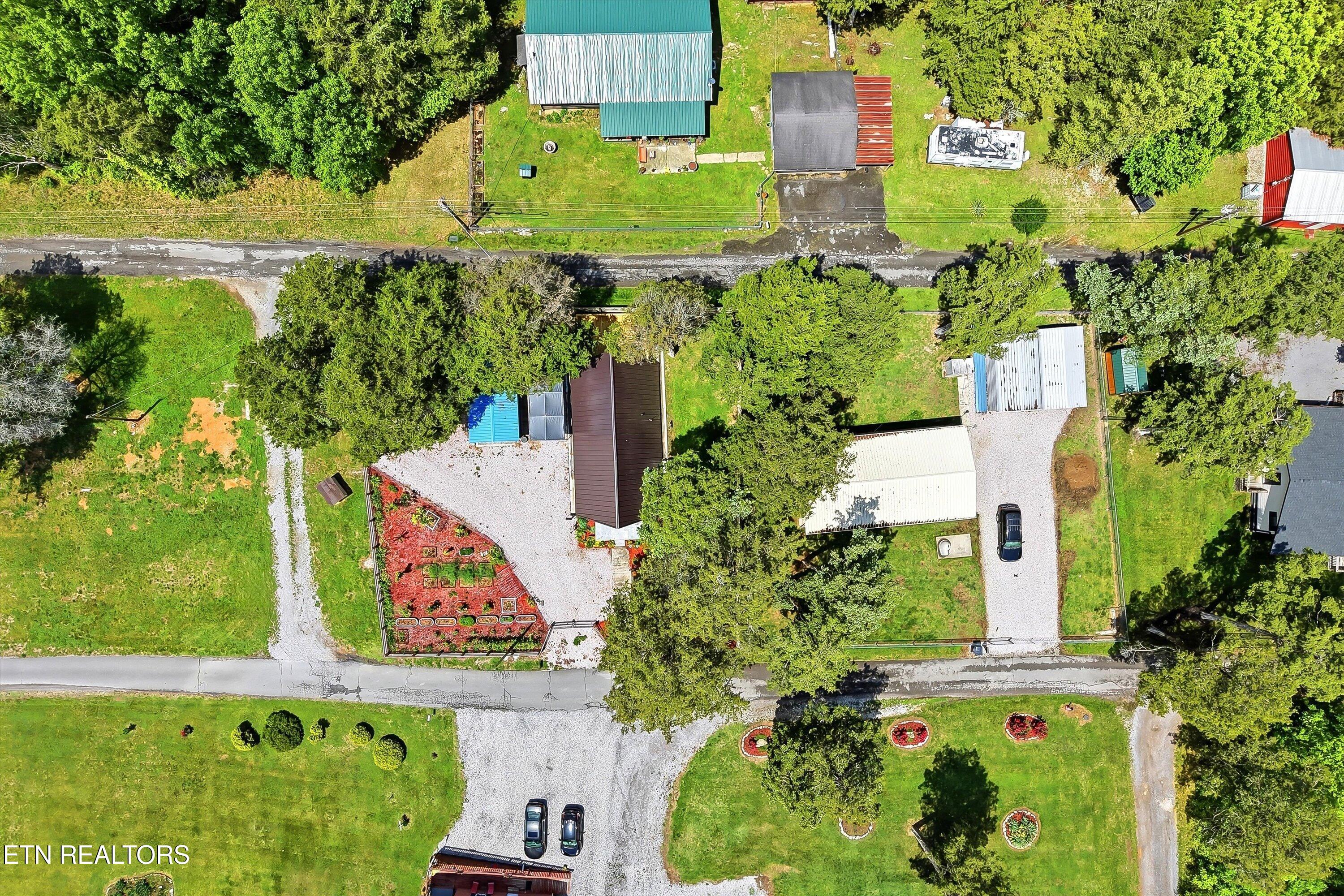 138 Harness Road New Tazewell TN 37825