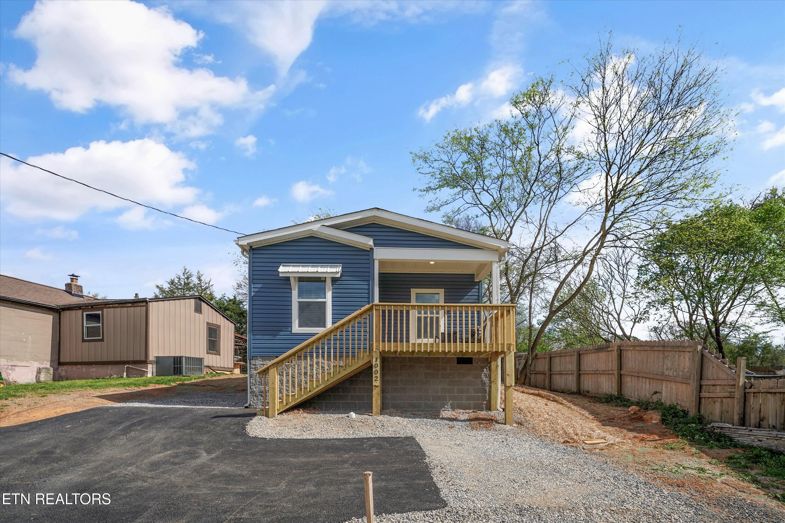 1002 Mynders Avenue Maryville TN 37801