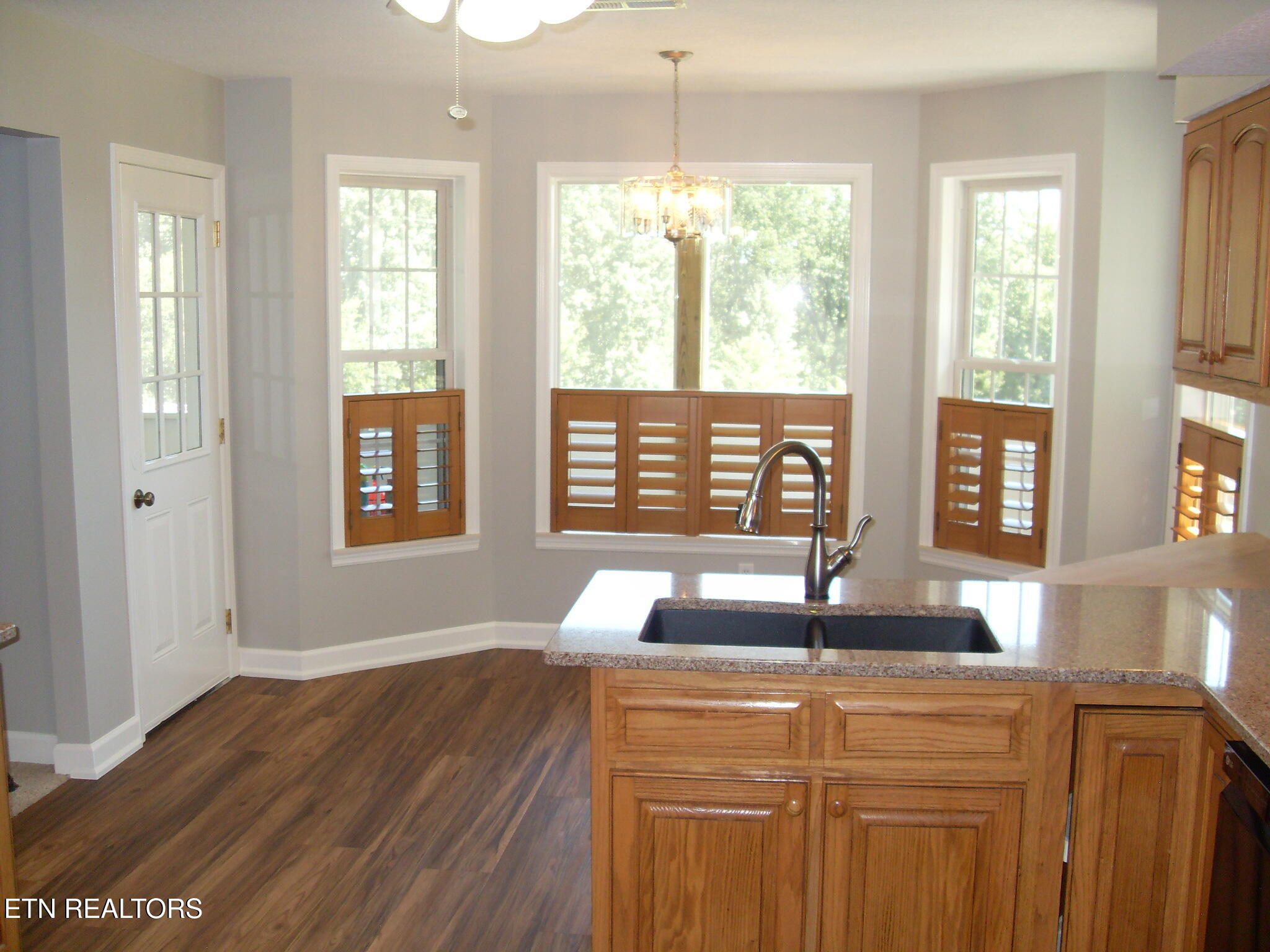 6742 Ridgeview Road Knoxville TN 37918