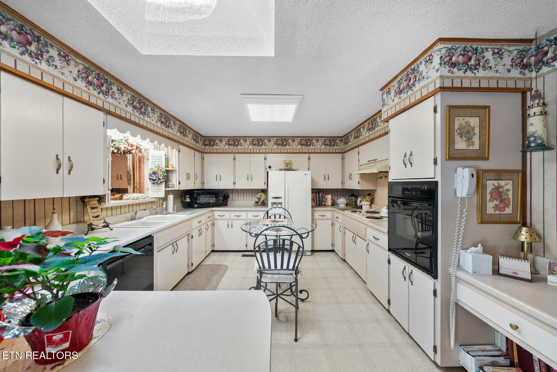 405 Halstead Drive Crossville TN 38555