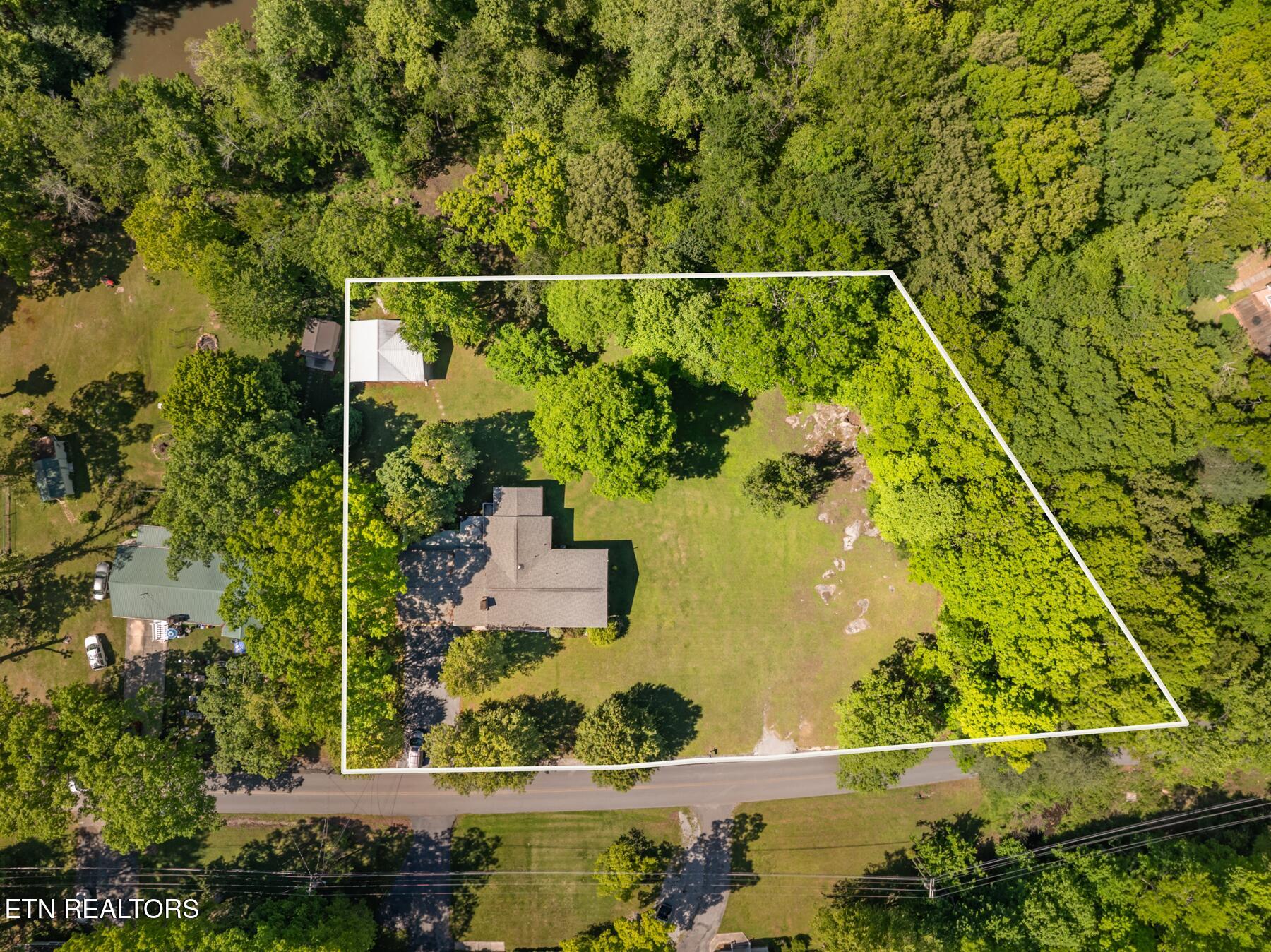 405 Halstead Drive Crossville TN 38555
