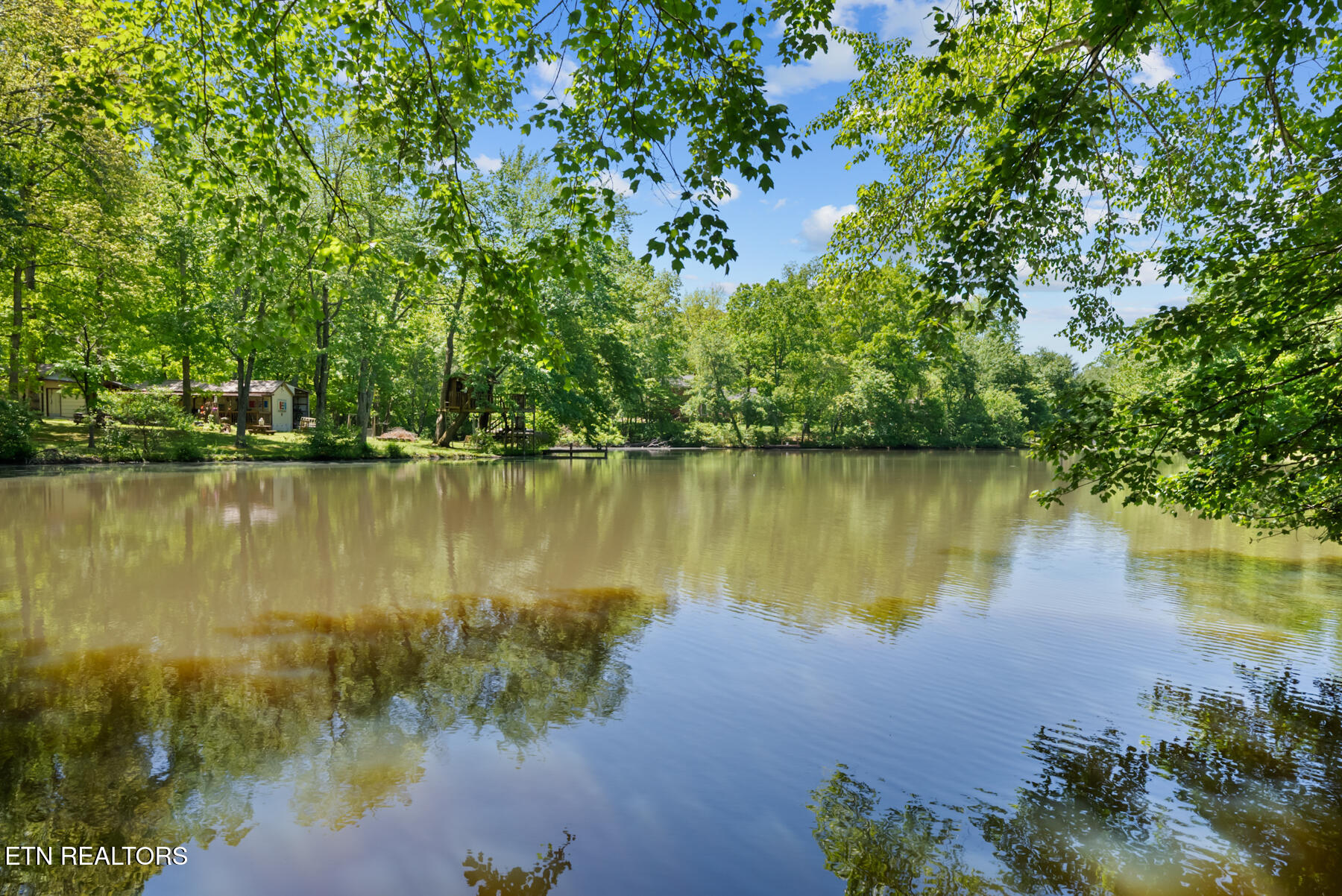 405 Halstead Drive Crossville TN 38555