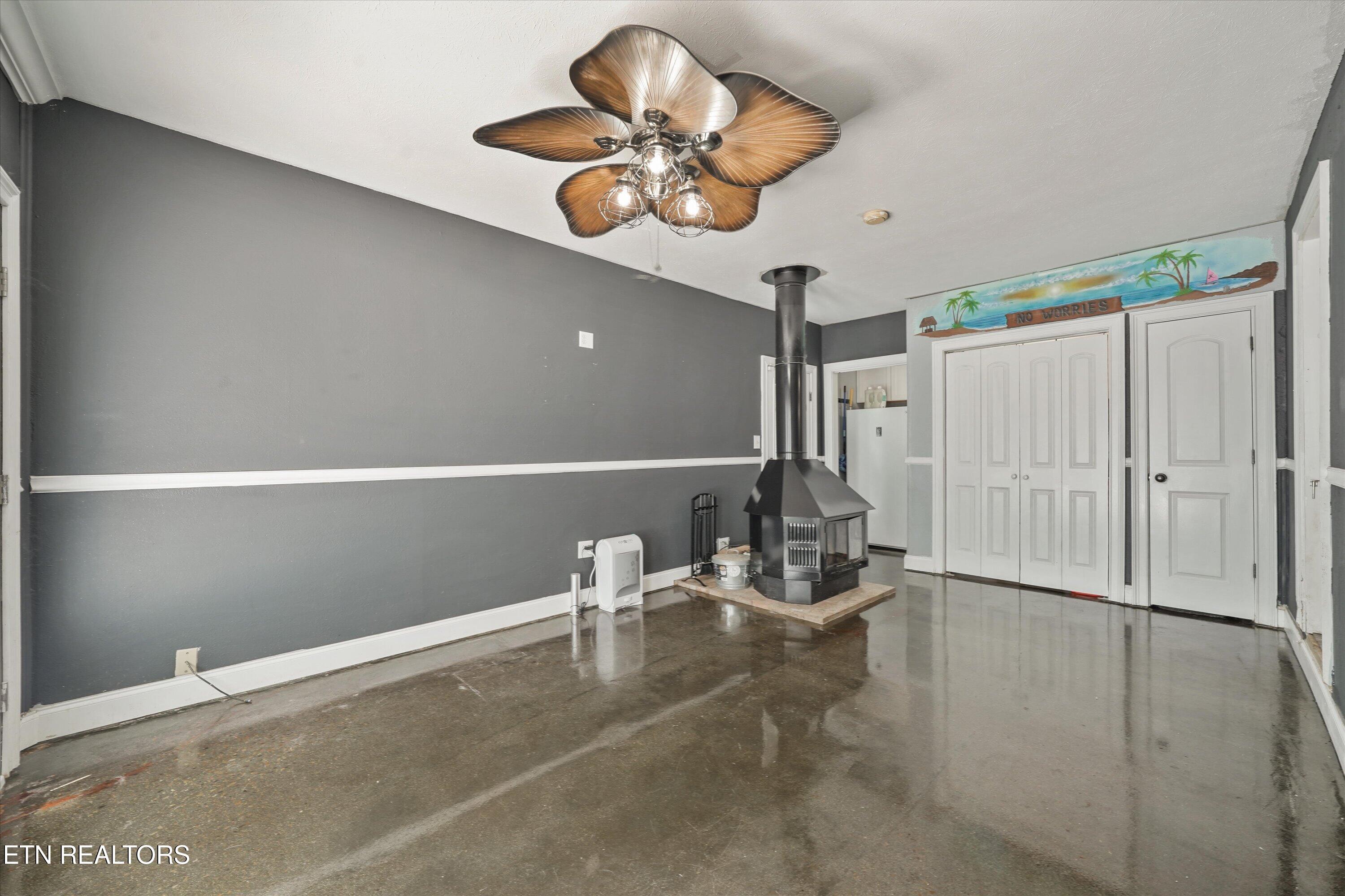 2833 Ithaca Drive Knoxville TN 37918