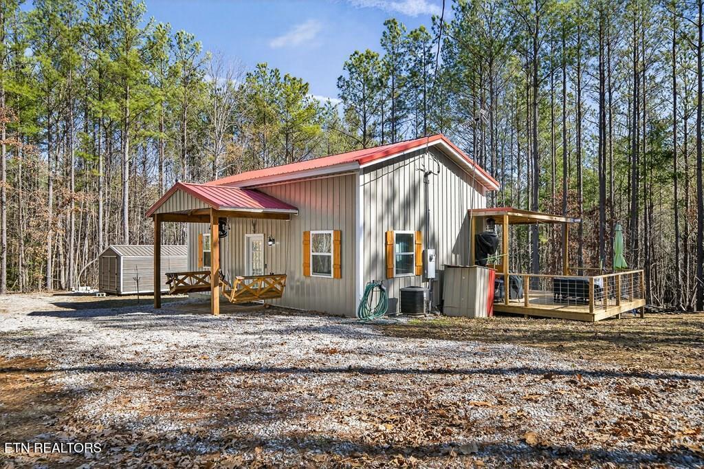 1780 Wolfhaven Road Spencer TN 38585