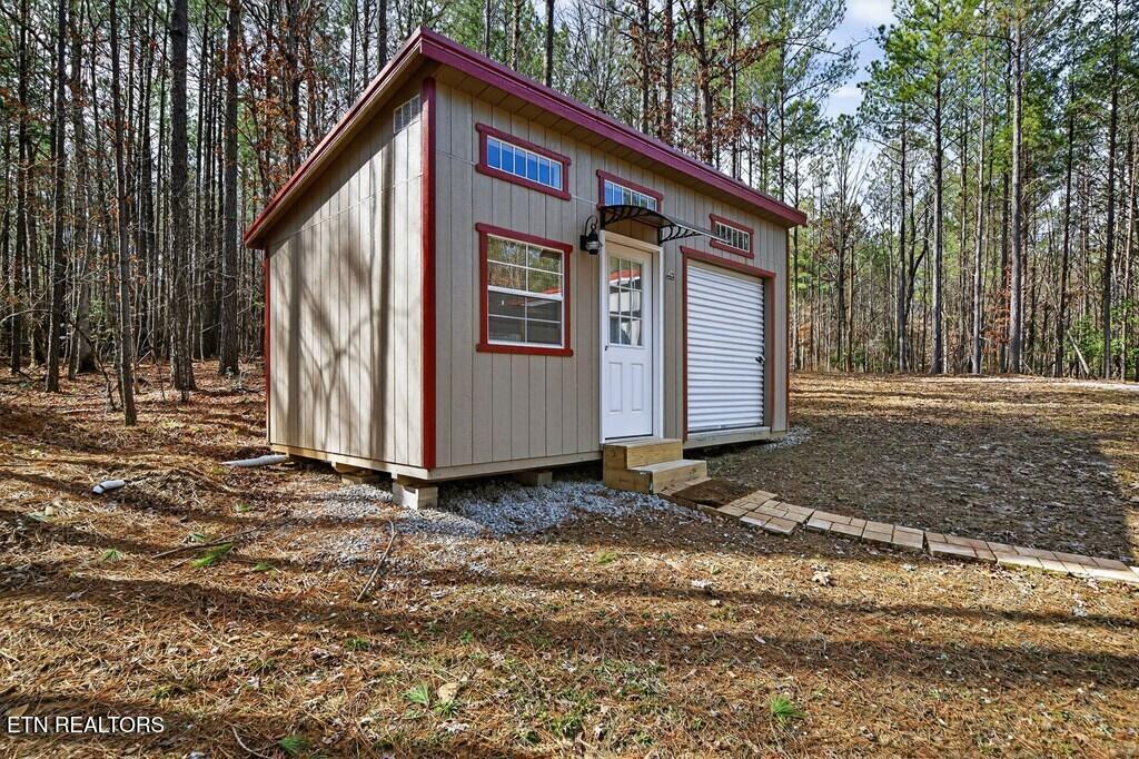 1780 Wolfhaven Road Spencer TN 38585