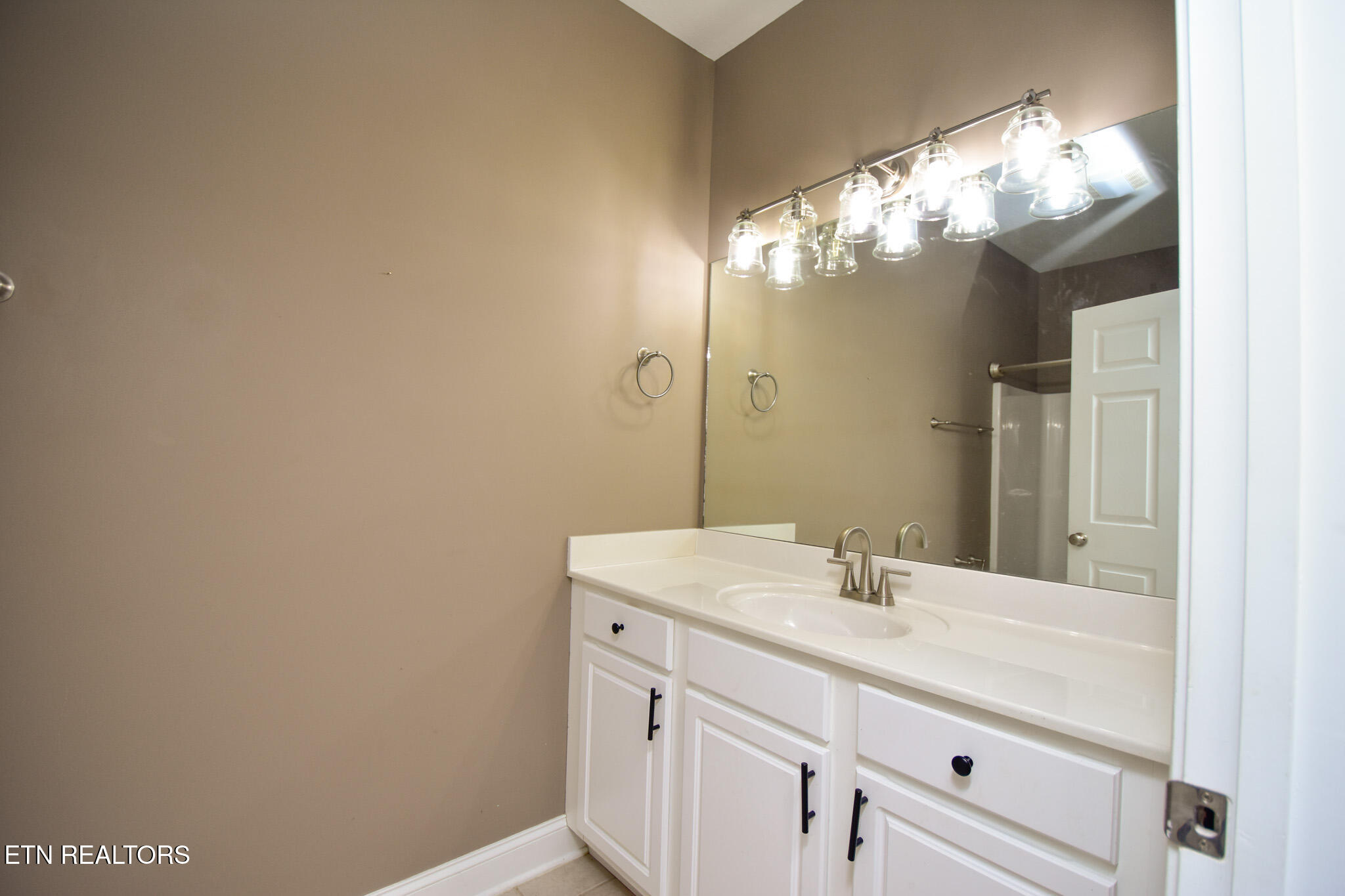 115 Hackberry Street Oak Ridge TN 37830