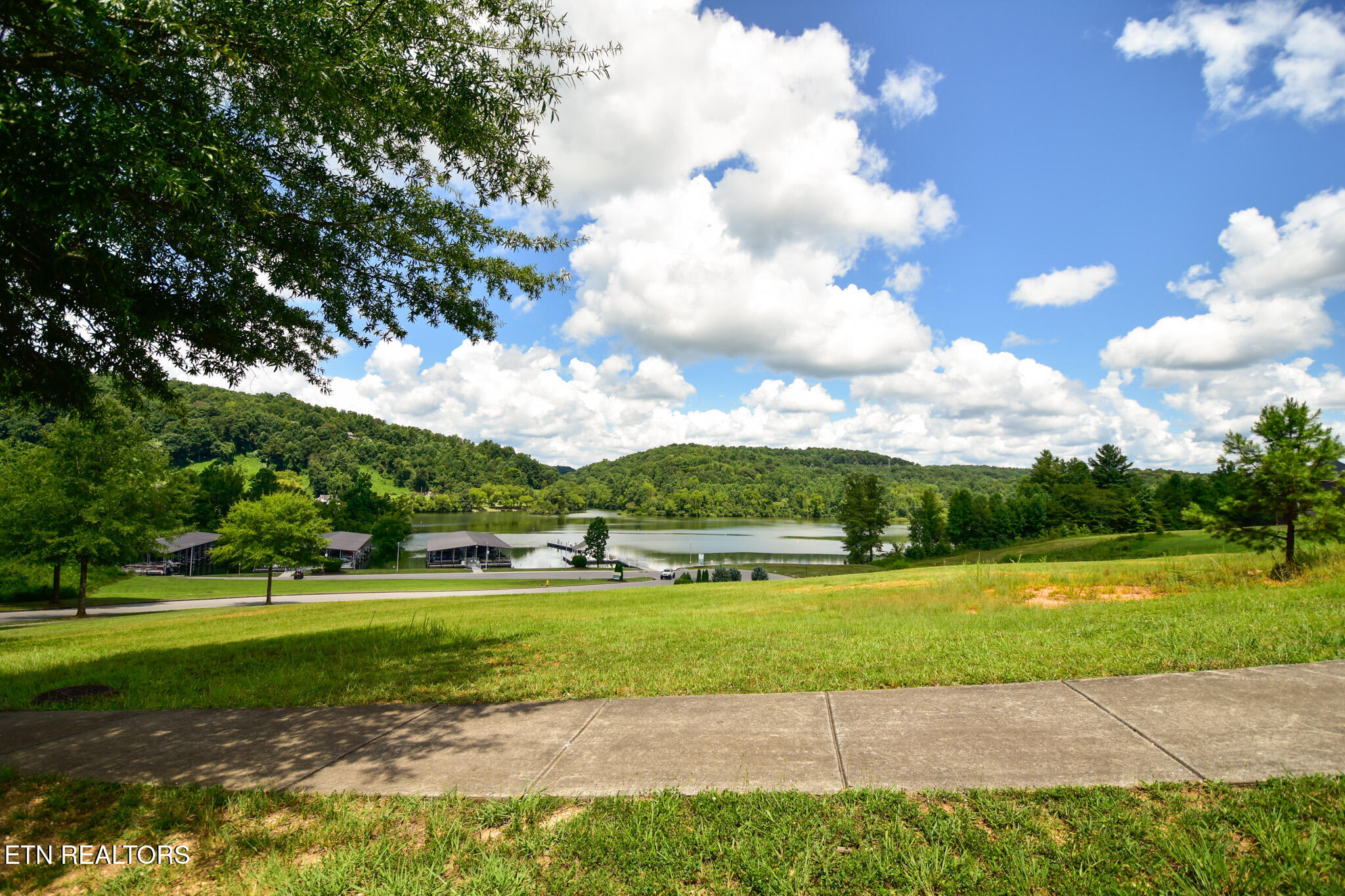 115 Hackberry Street Oak Ridge TN 37830