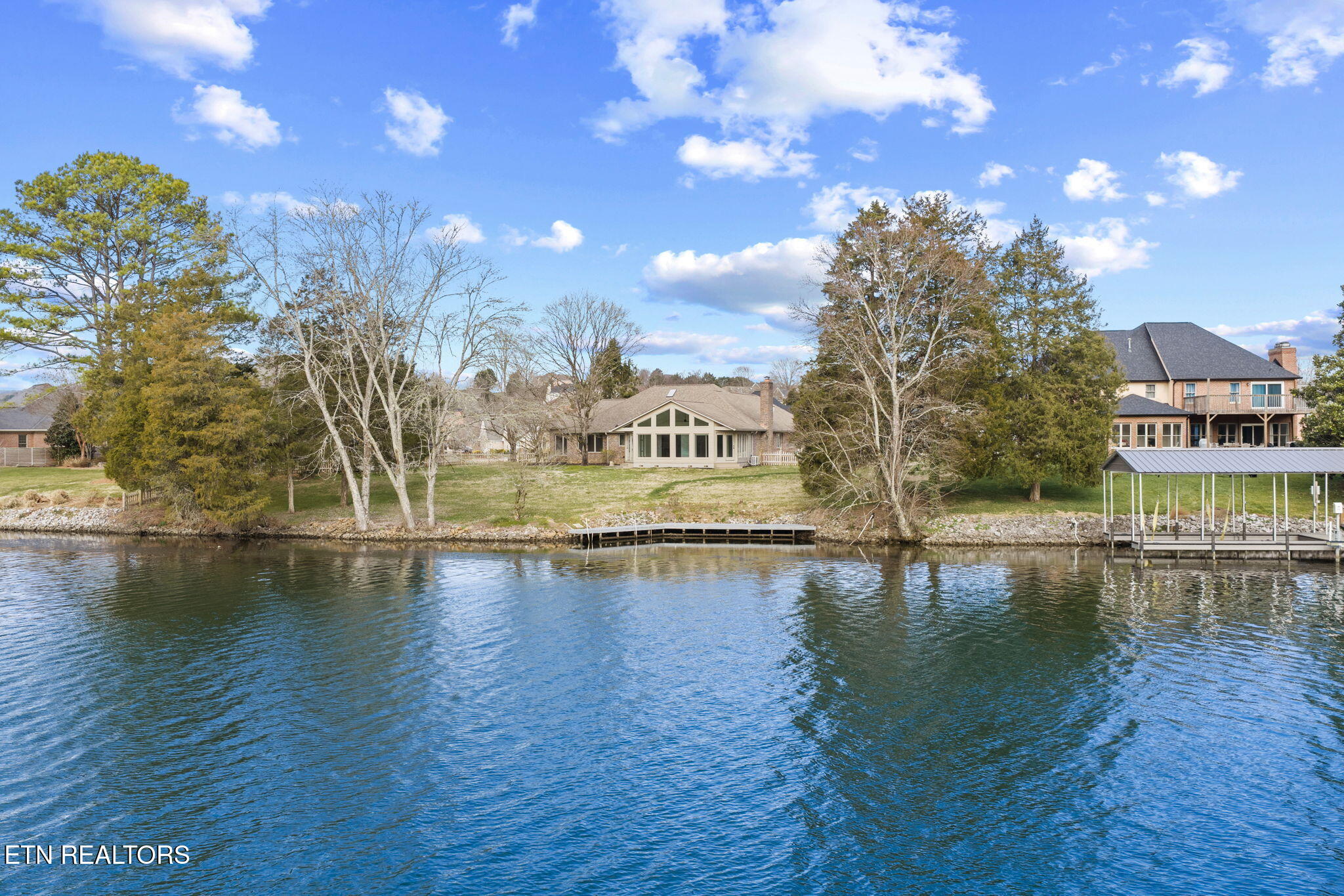 452 Mariner Point Drive Clinton TN 37716