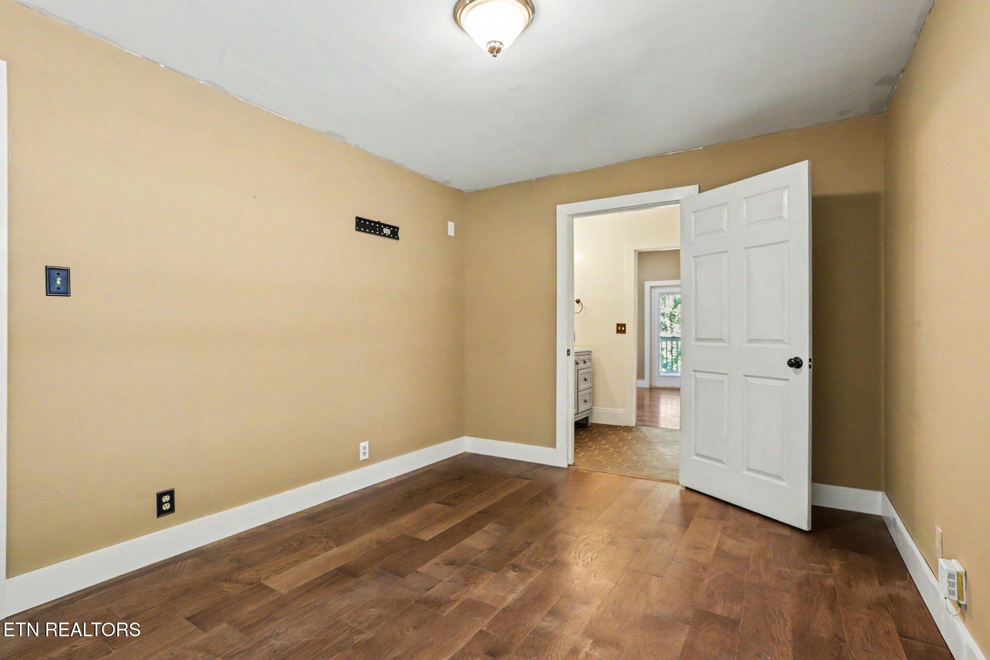 5603 S Briscoe Circle Knoxville TN 37912