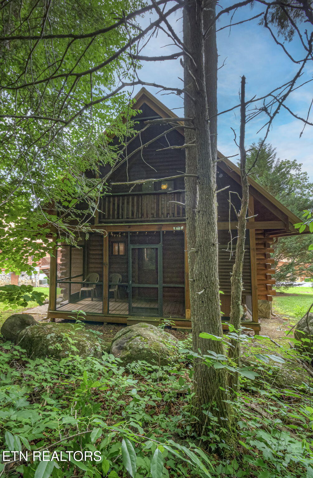 214 Forrest Loop Way Gatlinburg TN 37738