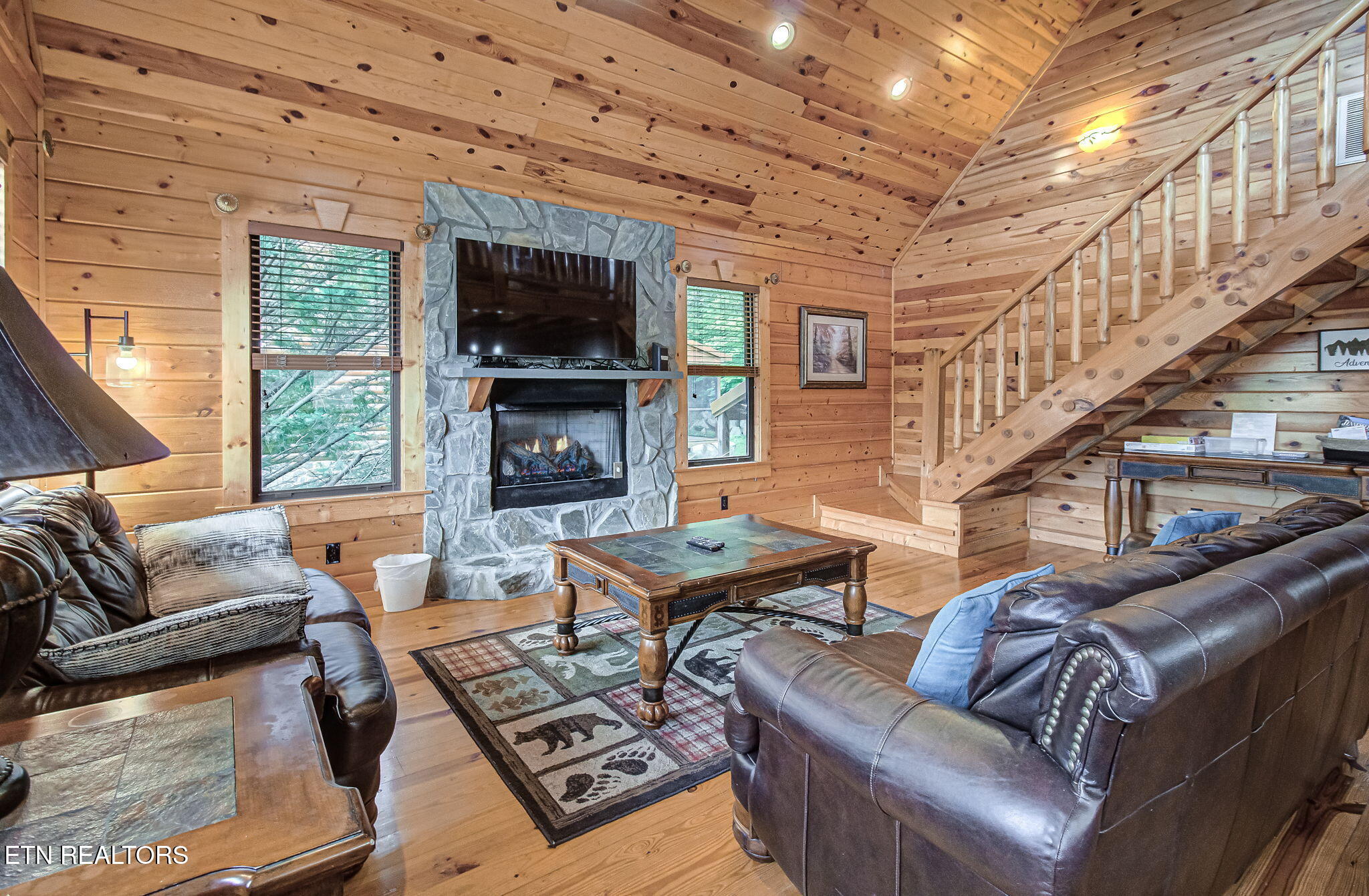 214 Forrest Loop Way Gatlinburg TN 37738