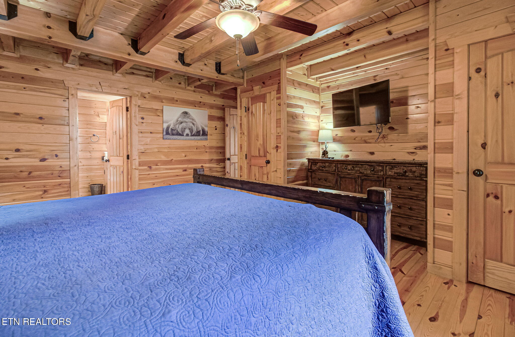 214 Forrest Loop Way Gatlinburg TN 37738