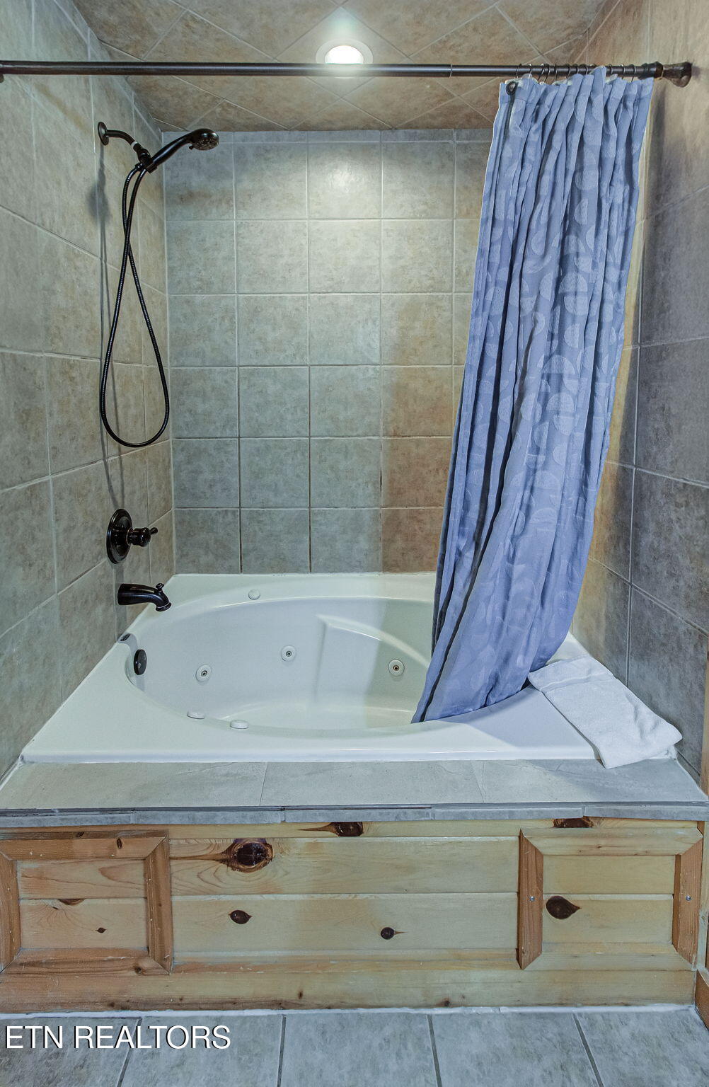 214 Forrest Loop Way Gatlinburg TN 37738