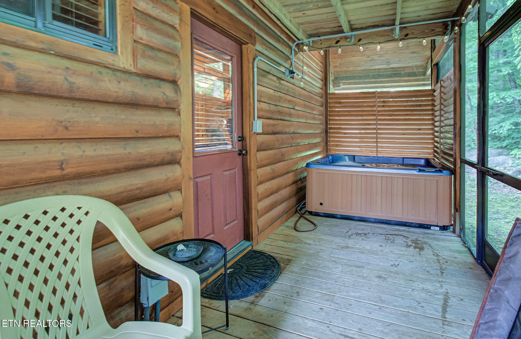 214 Forrest Loop Way Gatlinburg TN 37738