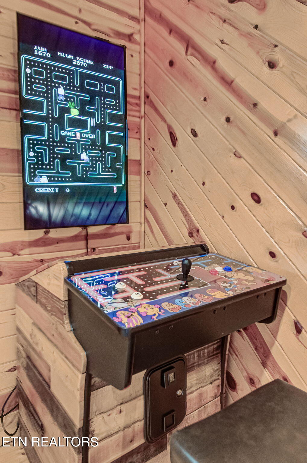 214 Forrest Loop Way Gatlinburg TN 37738