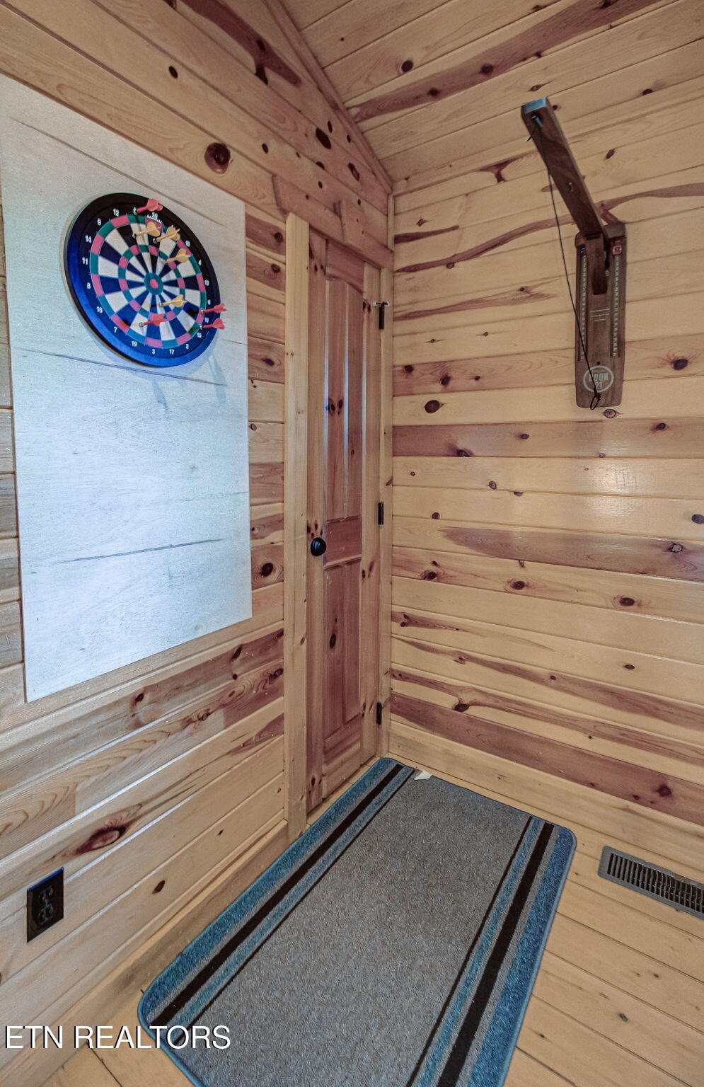 214 Forrest Loop Way Gatlinburg TN 37738