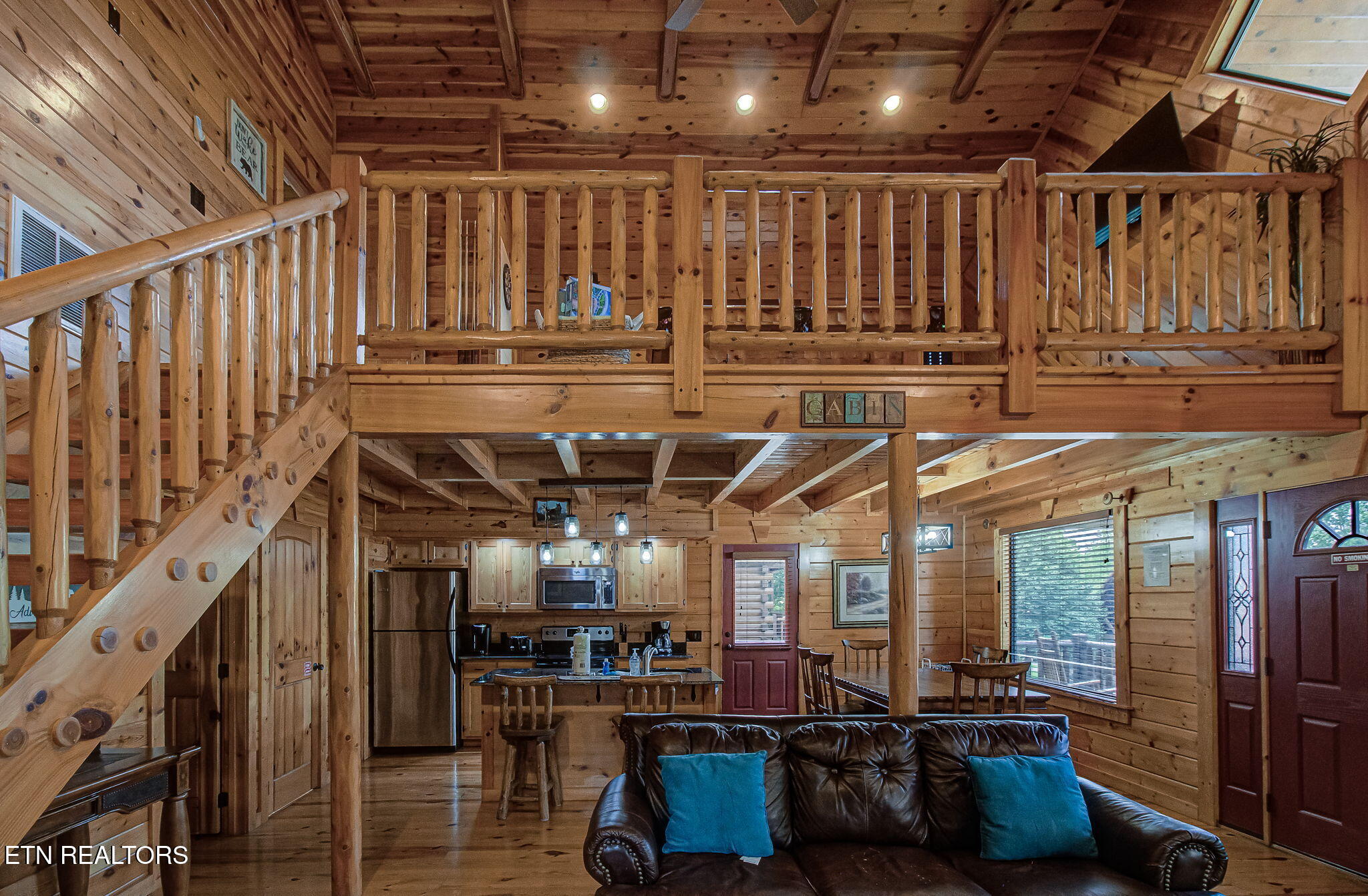 214 Forrest Loop Way Gatlinburg TN 37738
