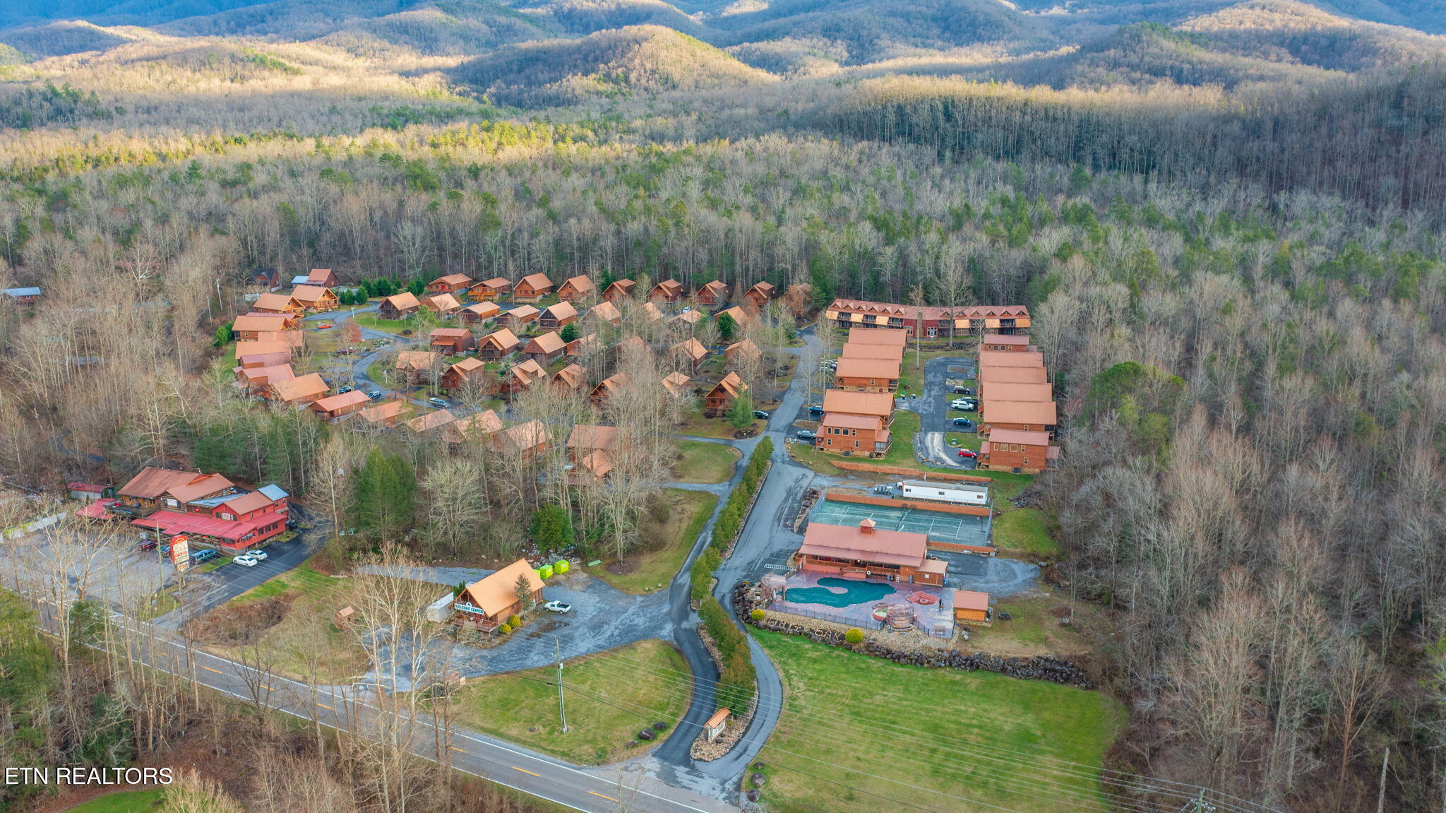 214 Forrest Loop Way Gatlinburg TN 37738