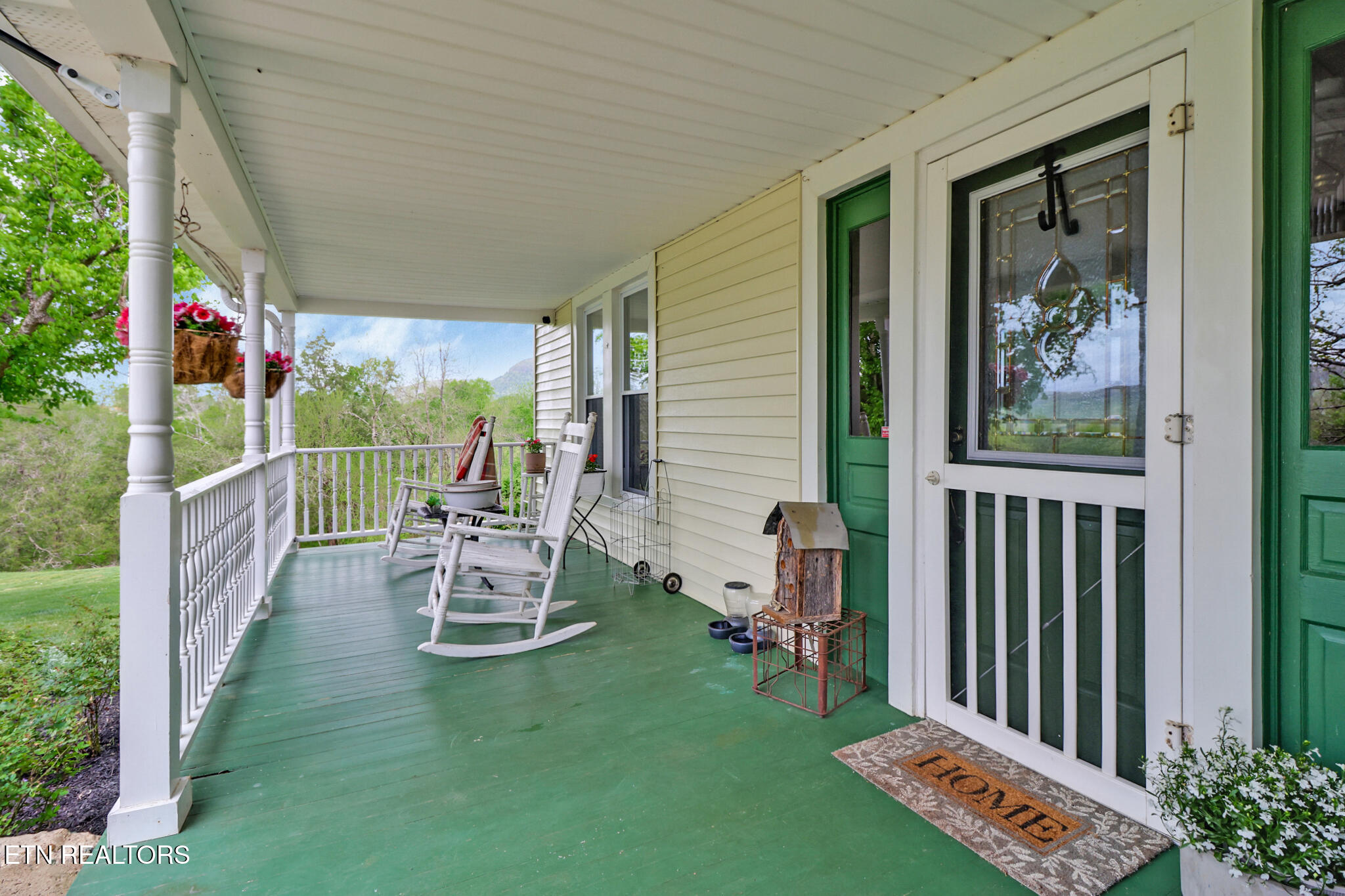 9988 Upper East Valley Road Pikeville TN 37367