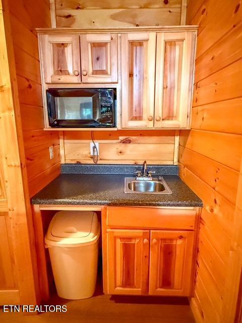 1444 Indian Court Sevierville TN 37876