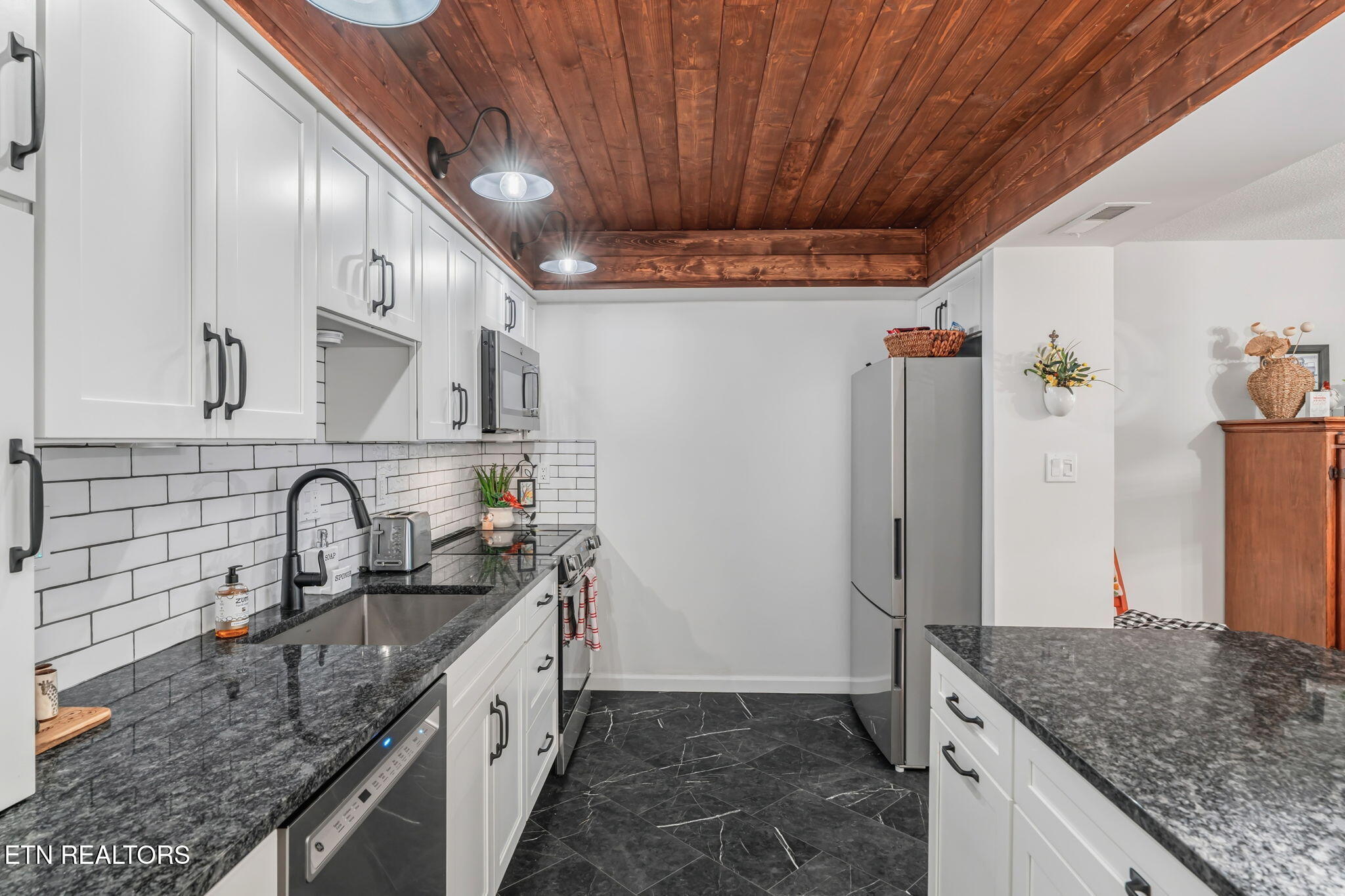 453 Amanda Circle Knoxville TN 37922