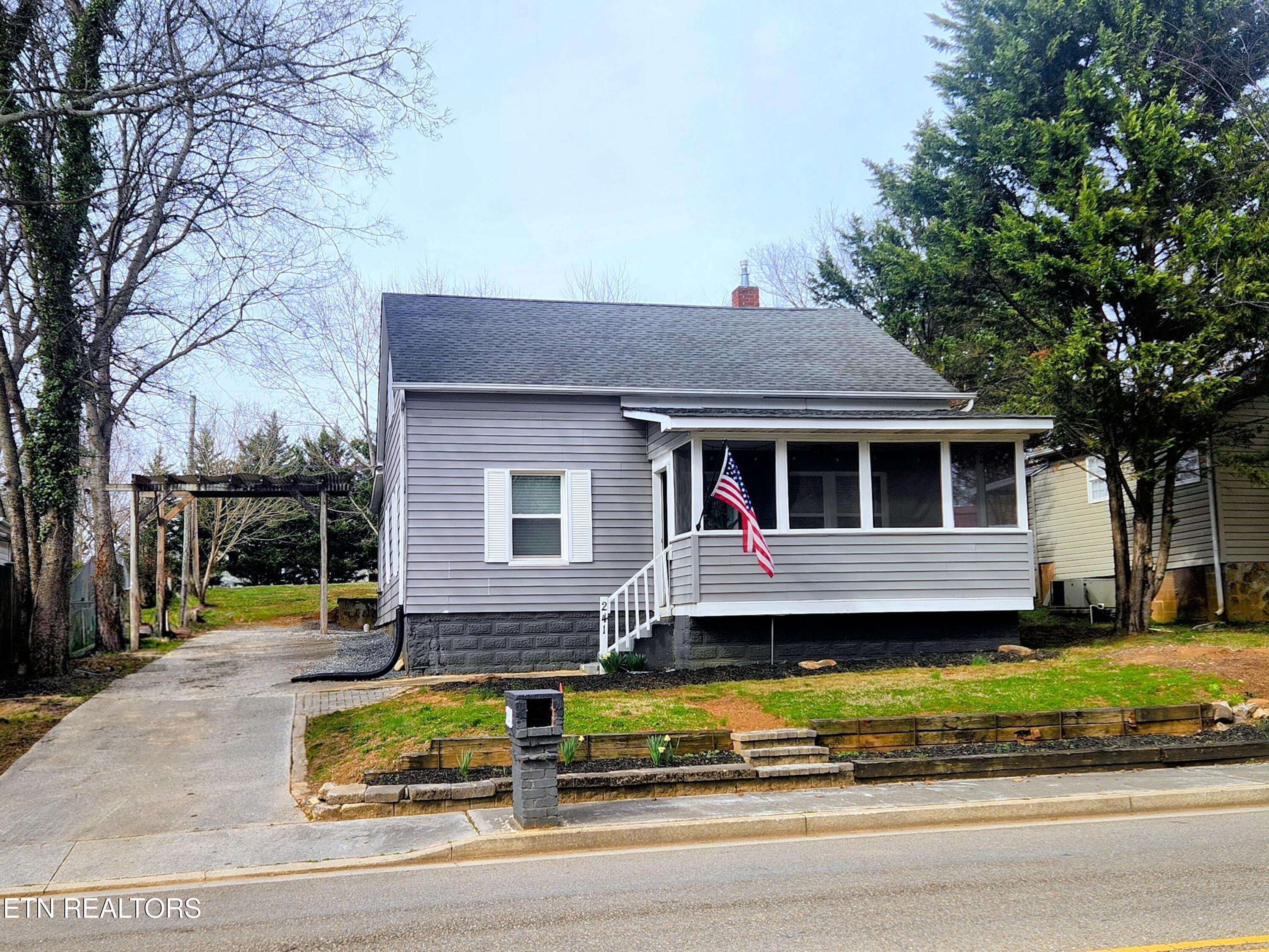 241 Boardman Avenue Maryville TN 37803