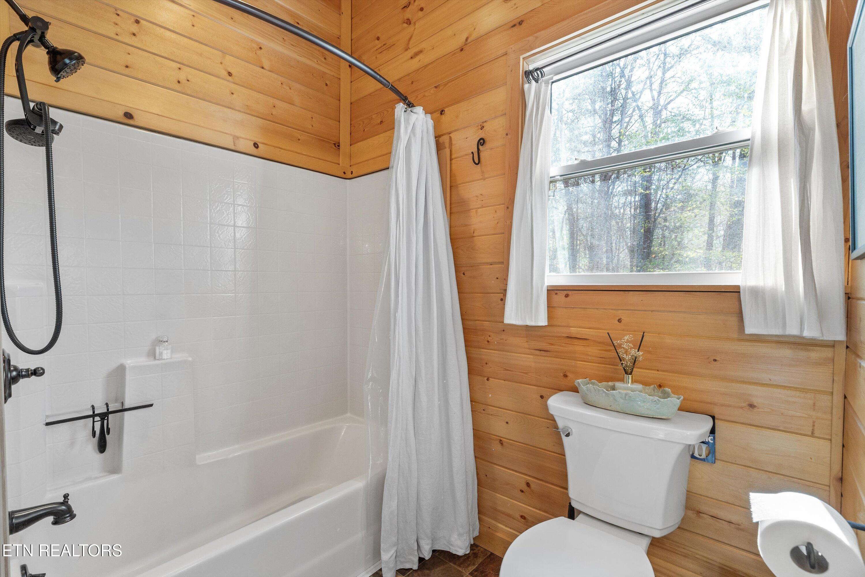 151 Gold Miners Road Tellico Plains TN 37385