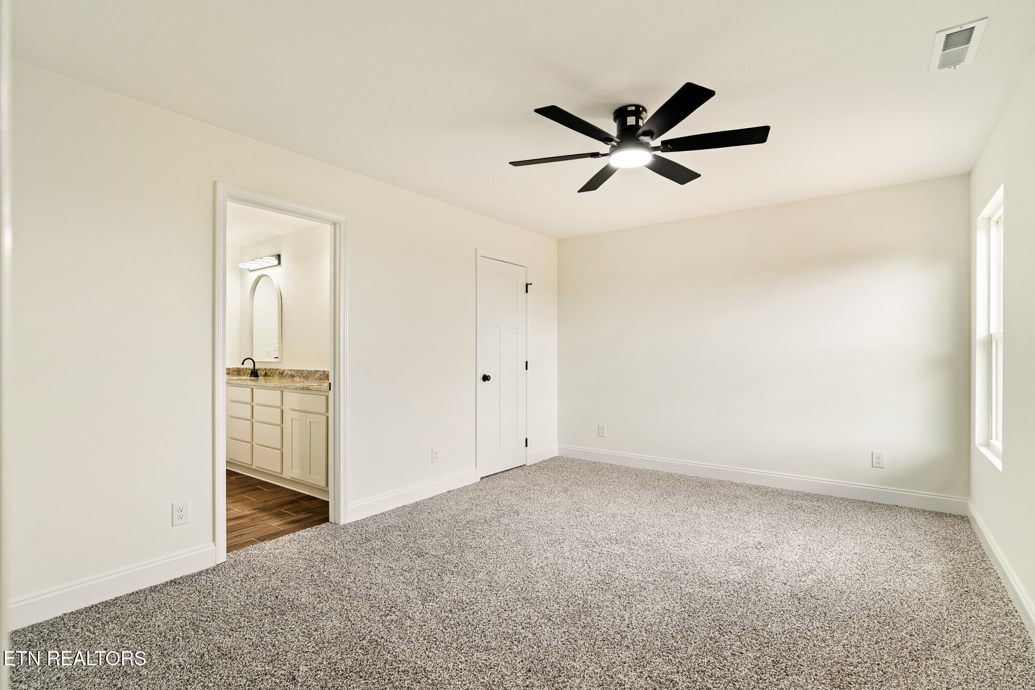 304 Cash Lane Maryville TN 37801
