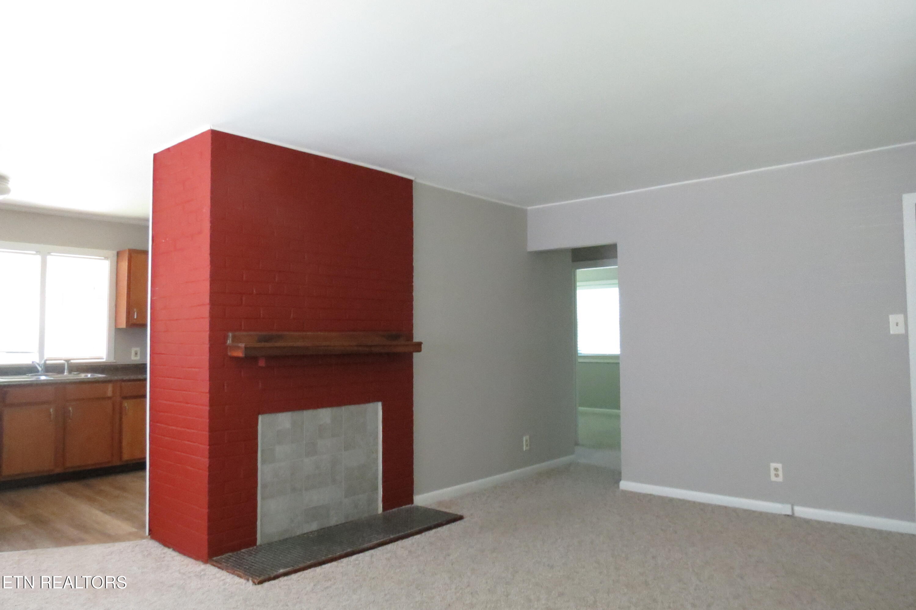 105 Thornton Road Oak Ridge TN 37830