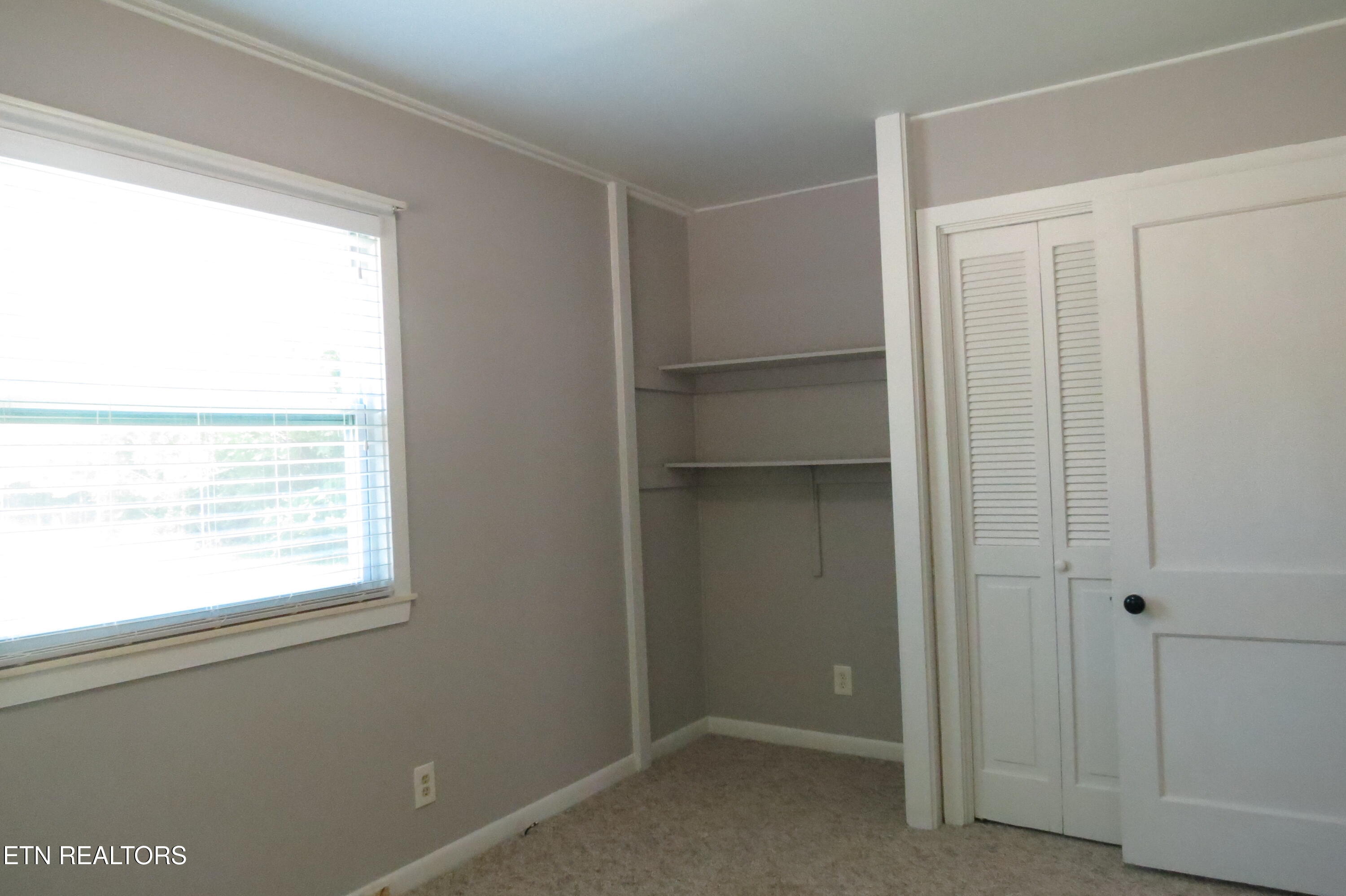 105 Thornton Road Oak Ridge TN 37830