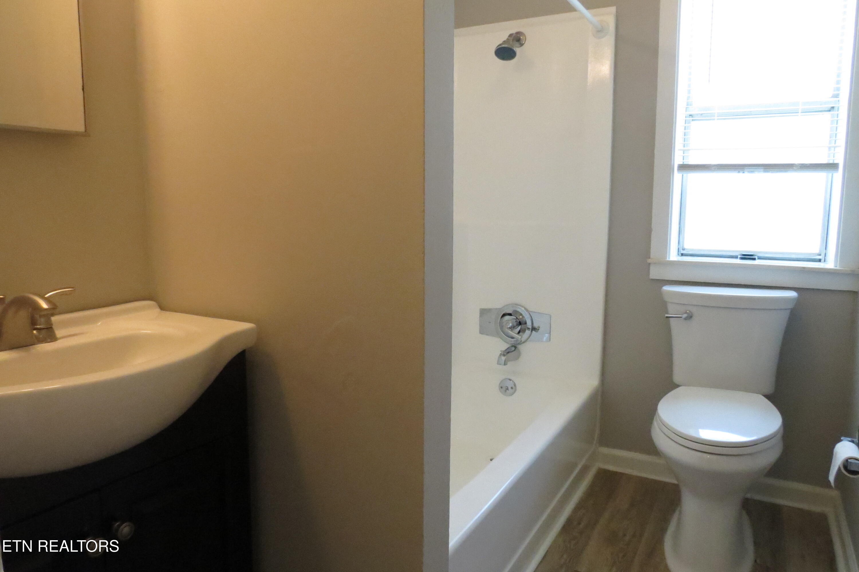 105 Thornton Road Oak Ridge TN 37830
