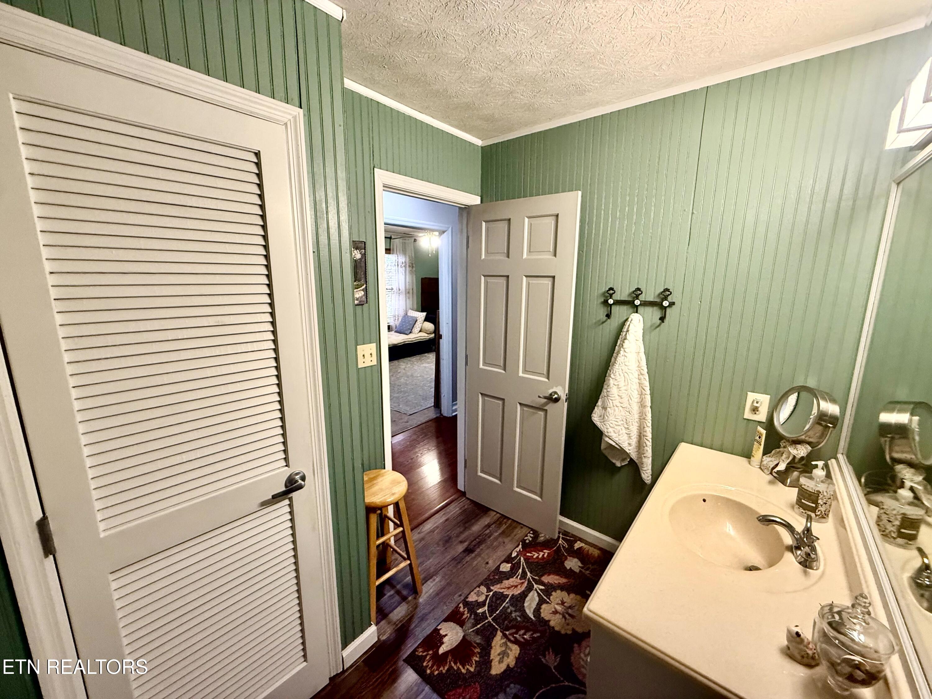 2019 Lawnville Road Kingston TN 37763