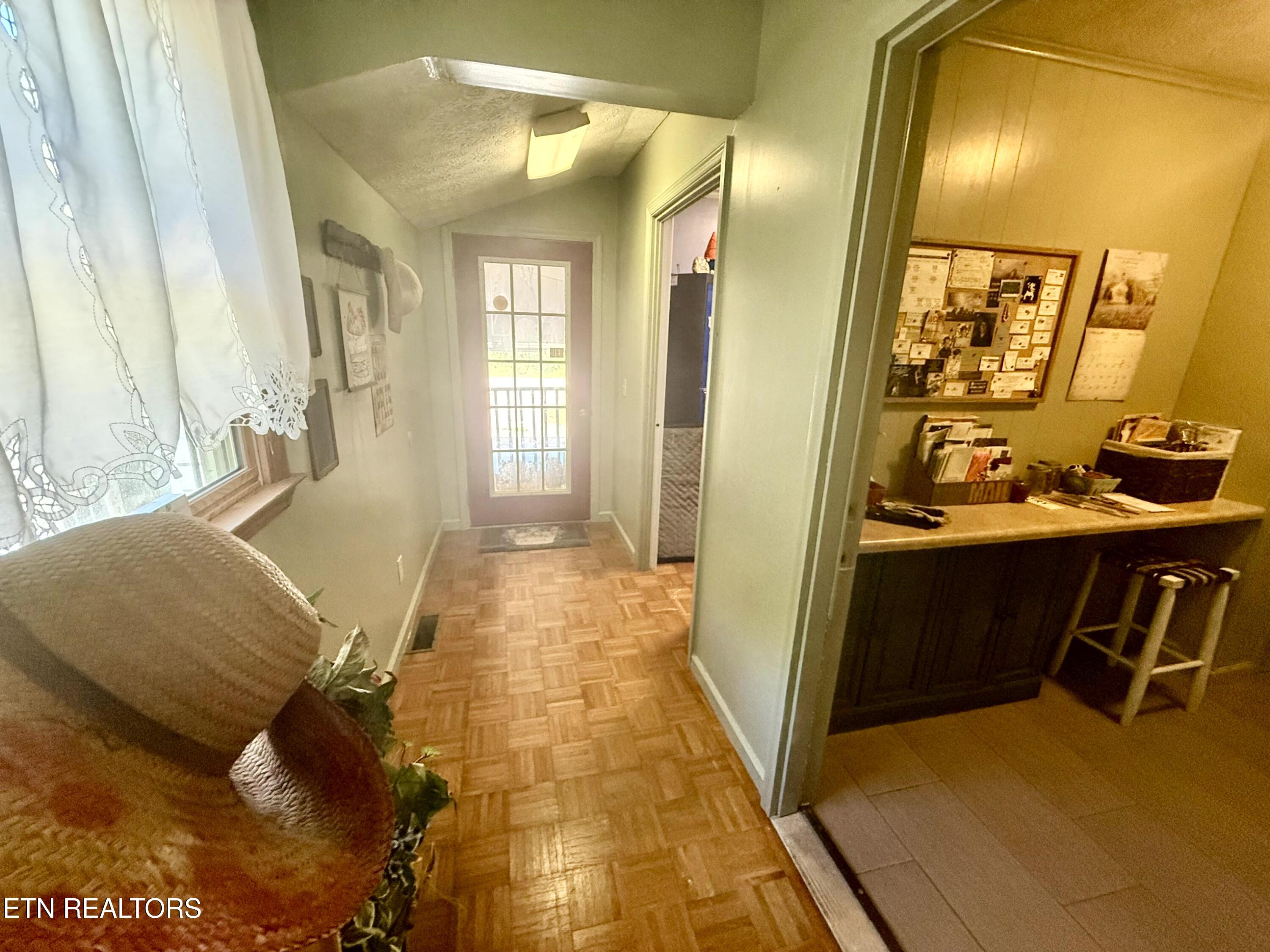 2019 Lawnville Road Kingston TN 37763