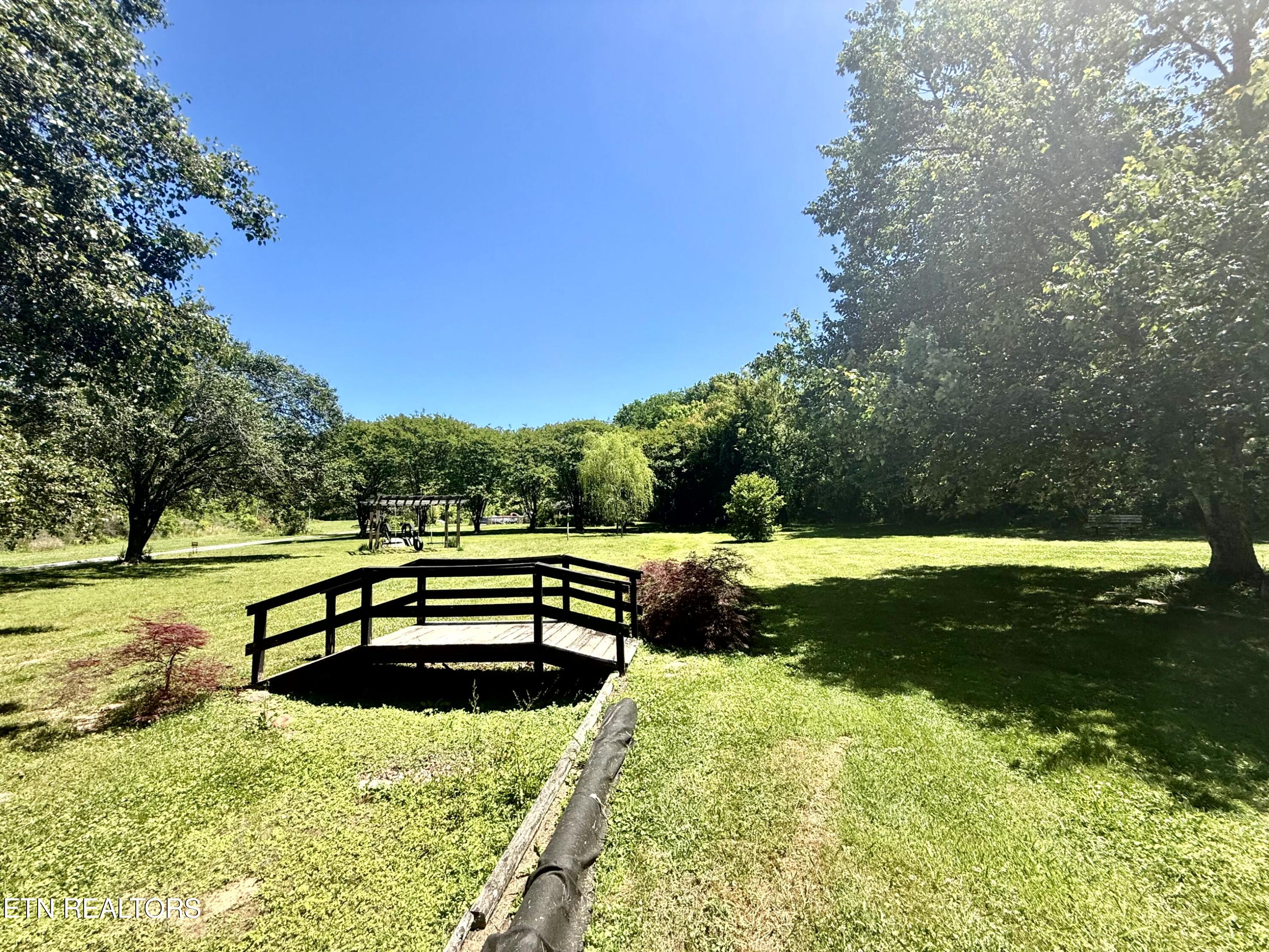 2019 Lawnville Road Kingston TN 37763