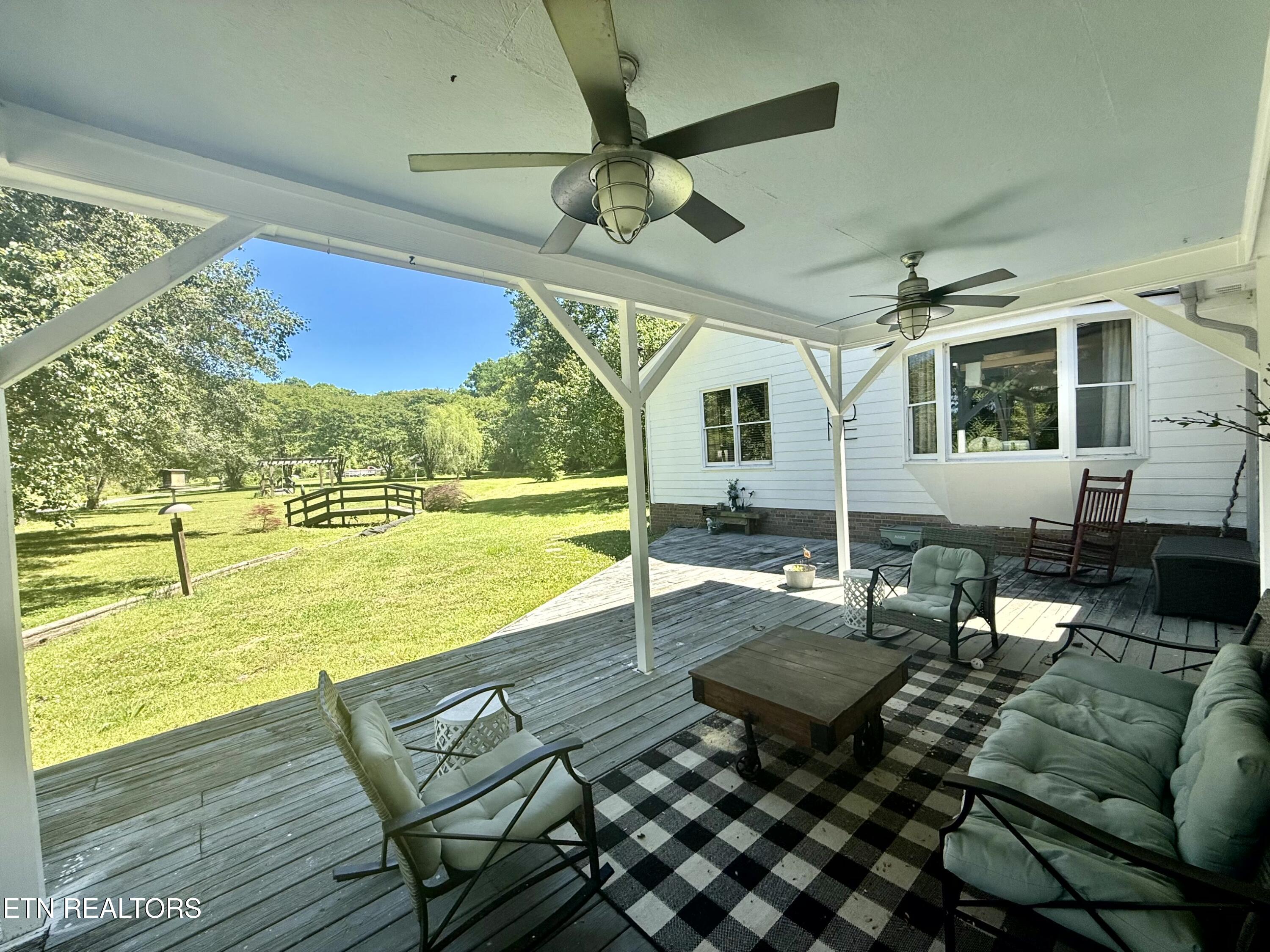 2019 Lawnville Road Kingston TN 37763