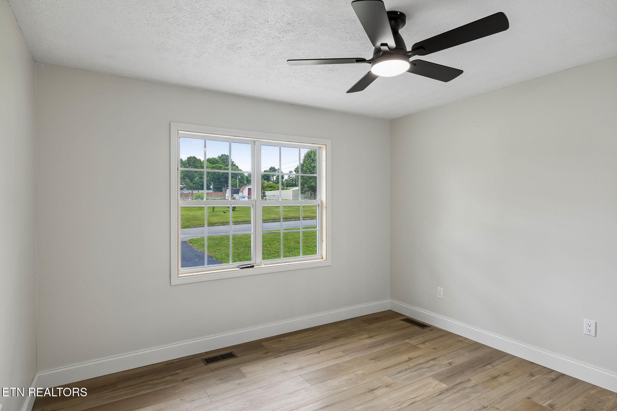 158 Whitaker Drive Tazewell TN 37879