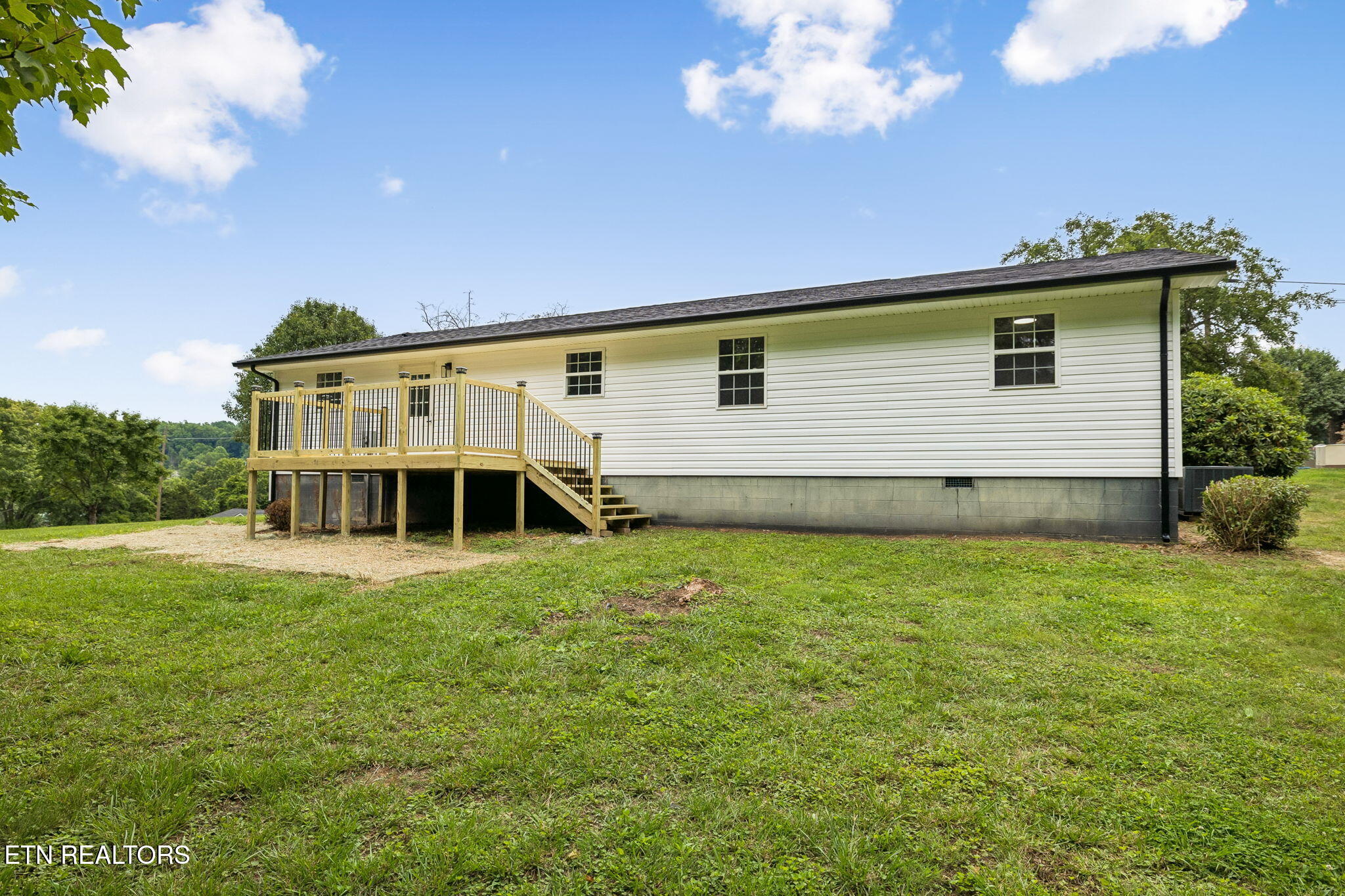 158 Whitaker Drive Tazewell TN 37879