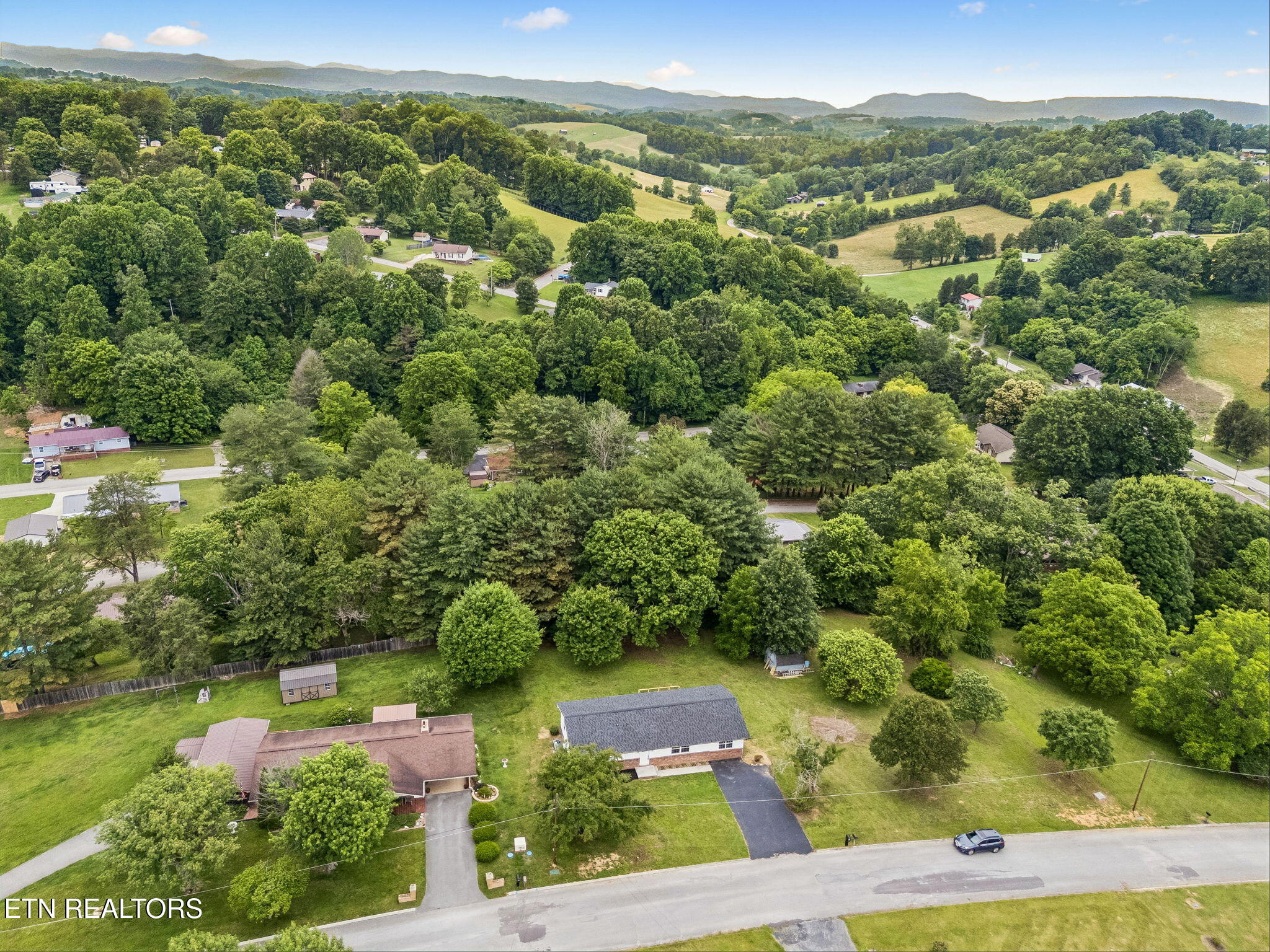 158 Whitaker Drive Tazewell TN 37879