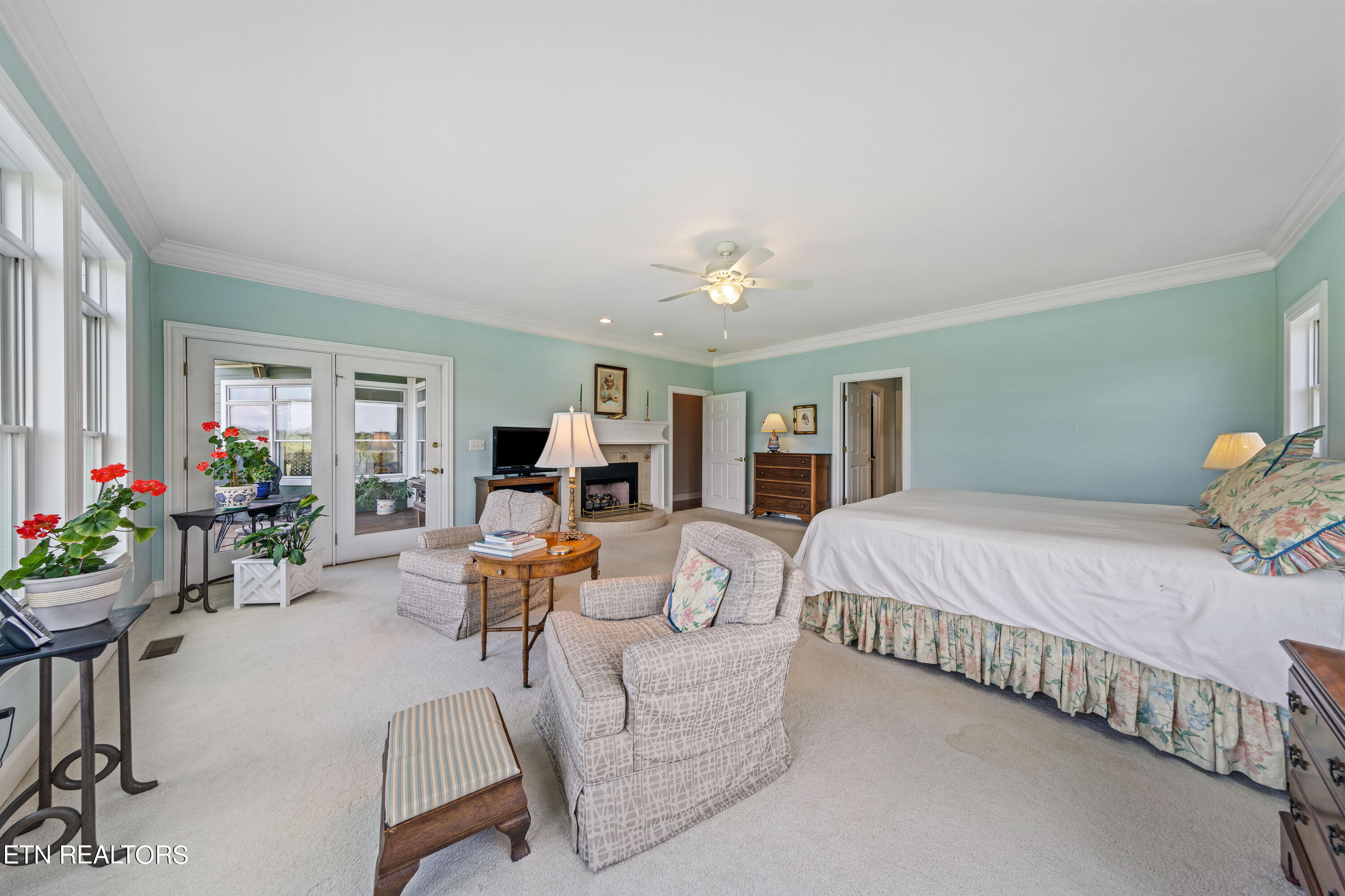 4300 Roberts Road Corryton TN 37721