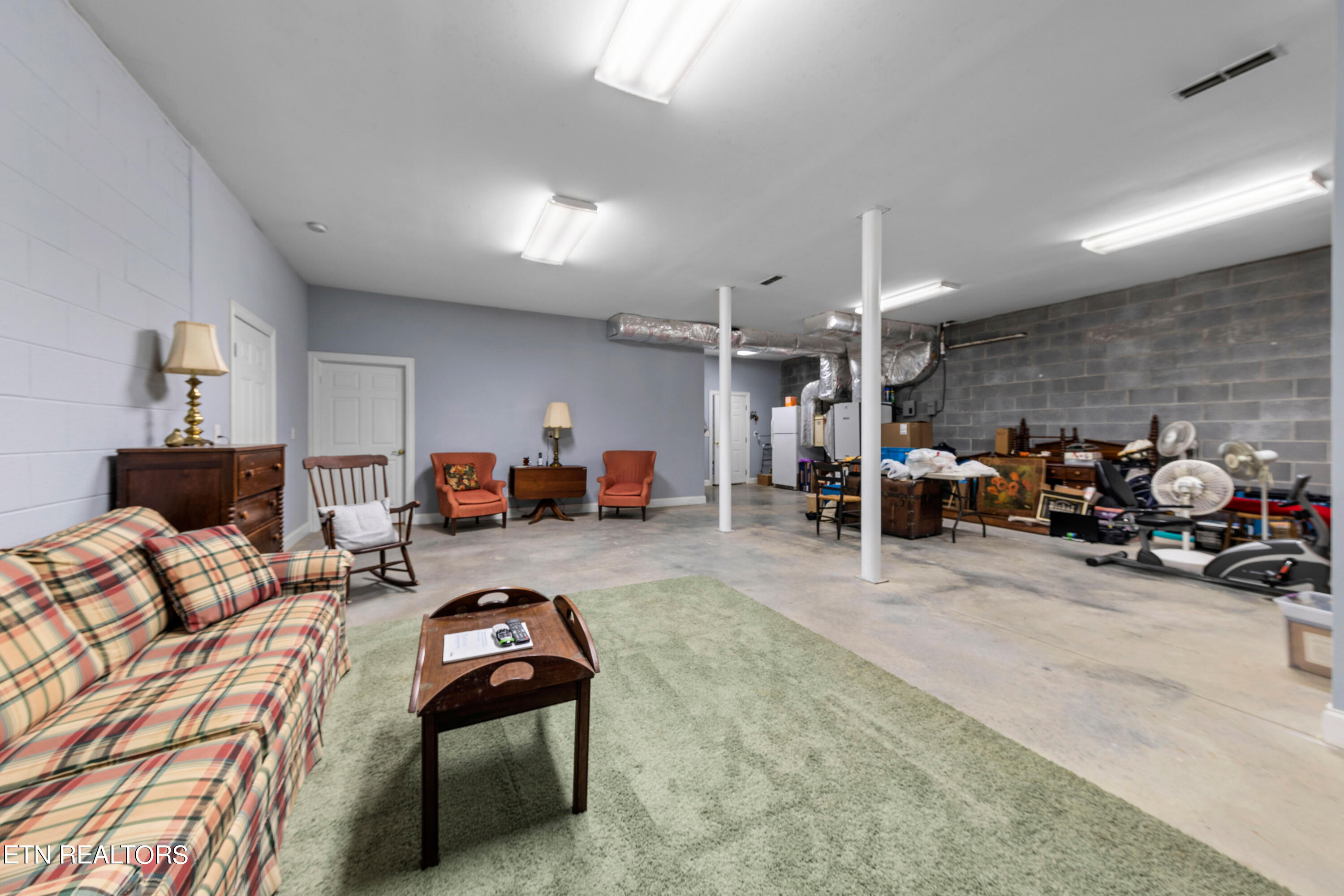 4300 Roberts Road Corryton TN 37721