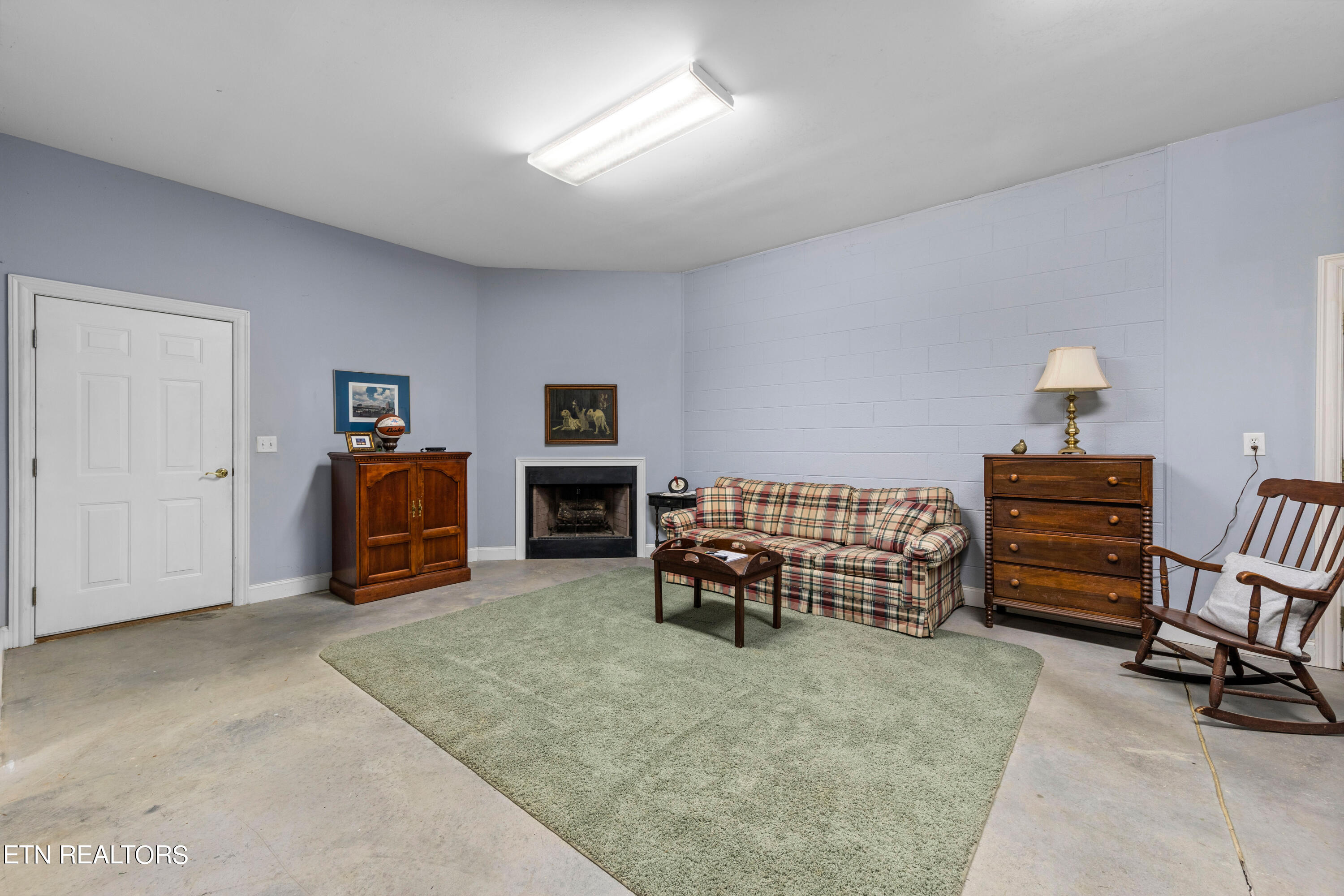 4300 Roberts Road Corryton TN 37721