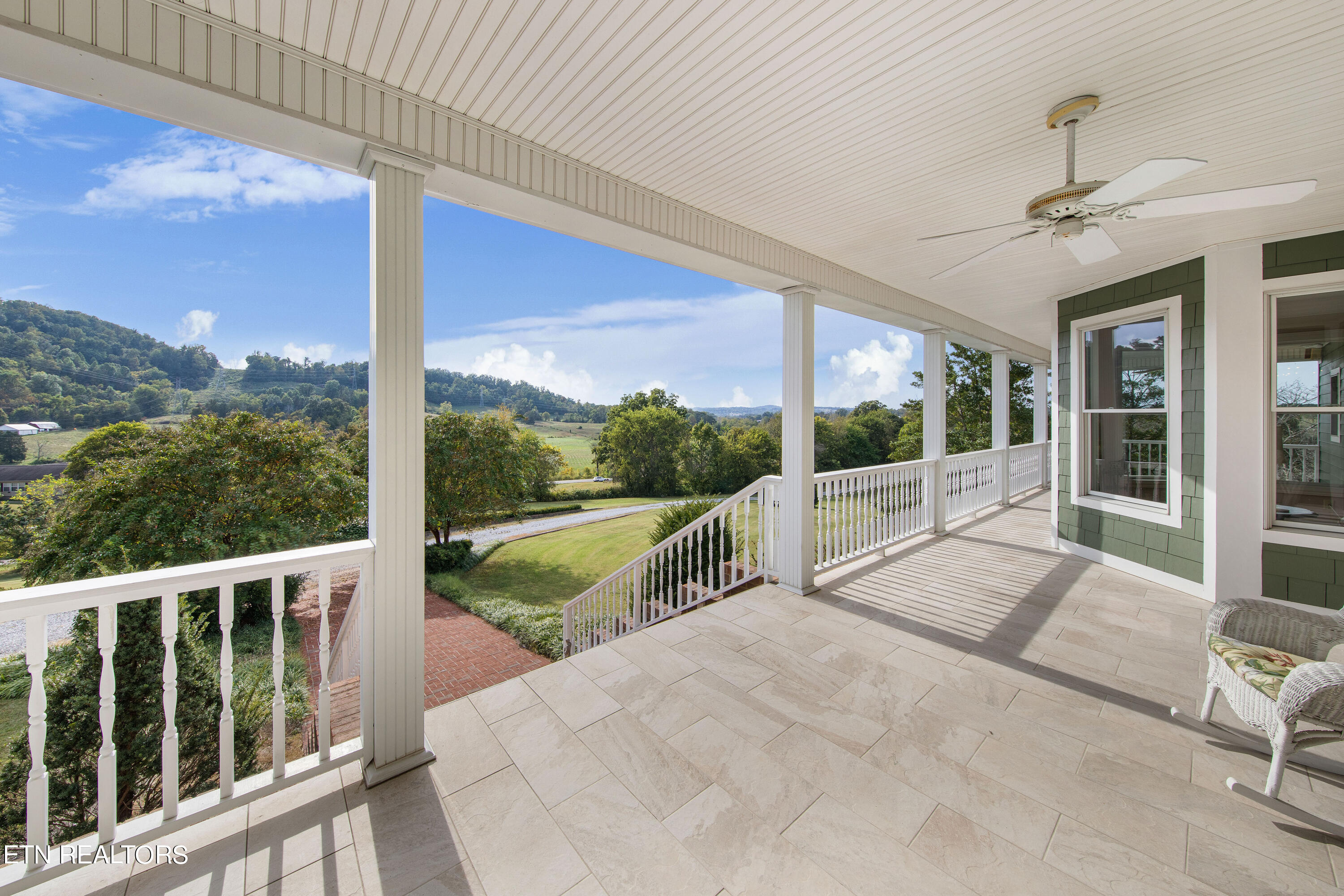 4300 Roberts Road Corryton TN 37721