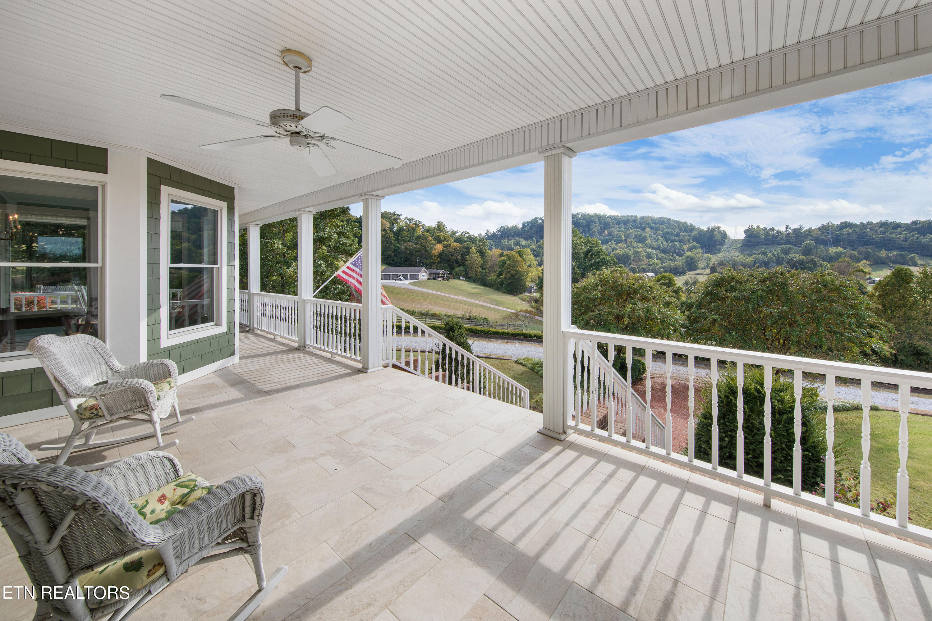 4300 Roberts Road Corryton TN 37721